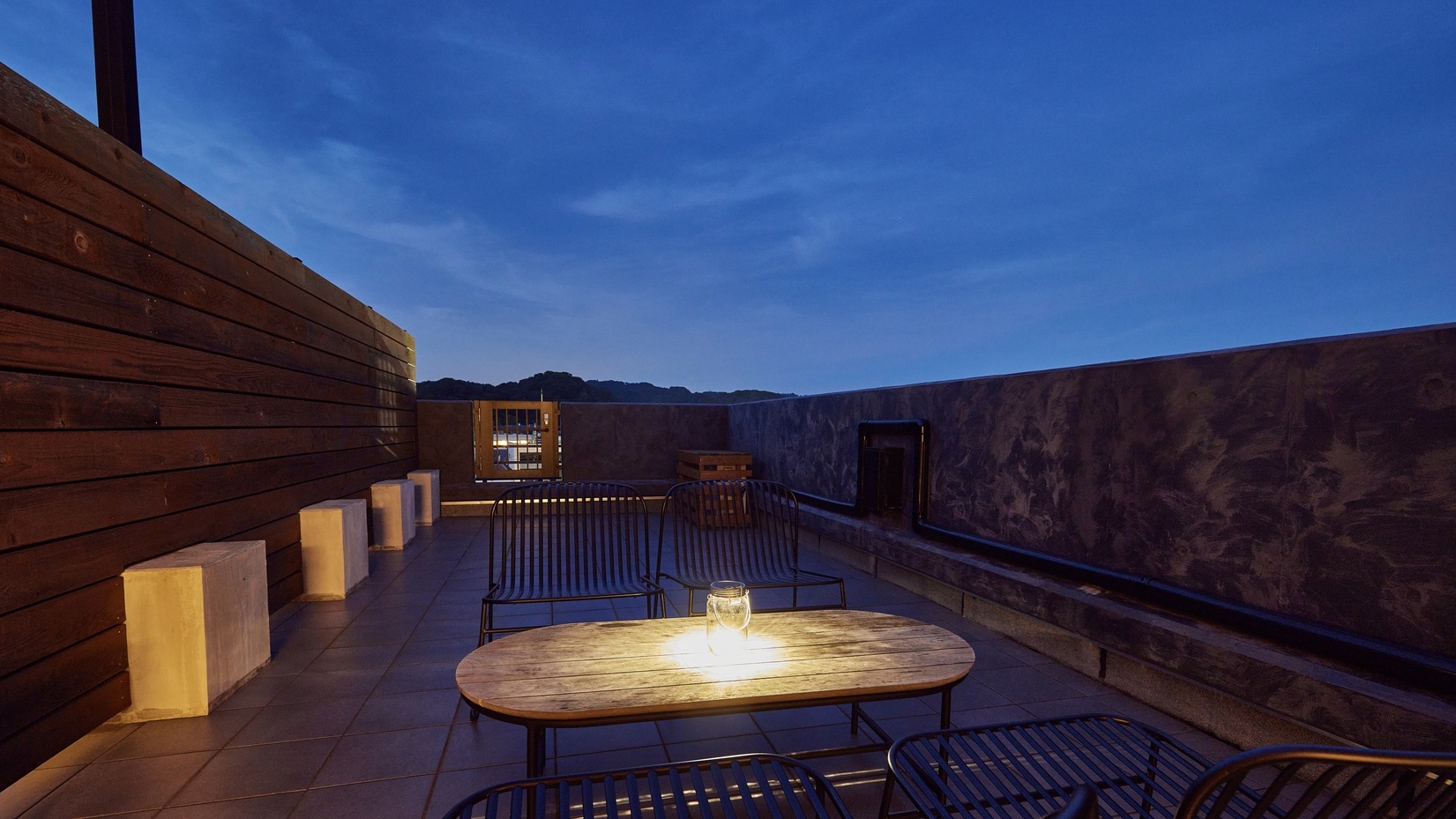 【部屋呑み】鎌倉の夜に、豊かな宵を（おつまみお重・お飲み物）【朝食無料】