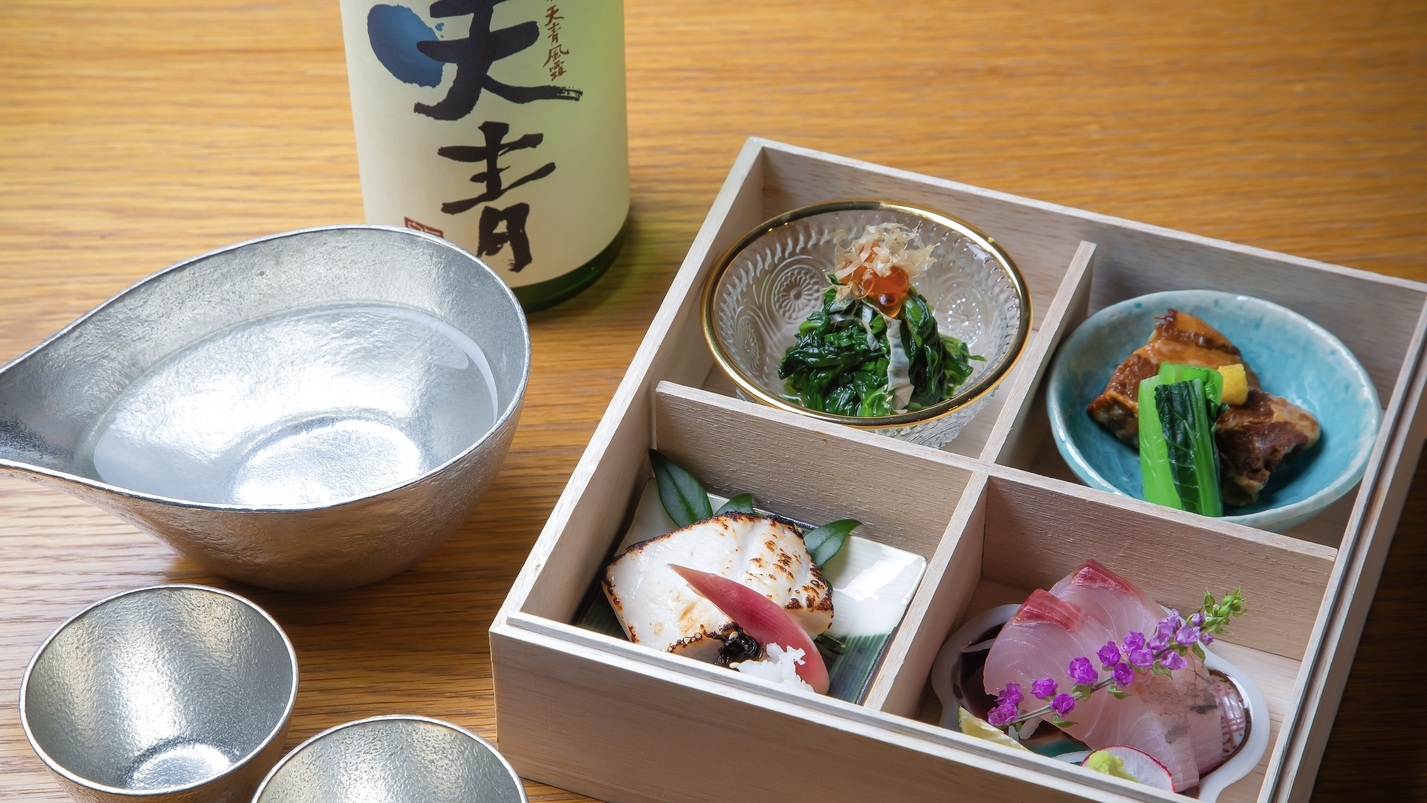 【5周年記念】部屋呑み｜鎌倉の夜に、豊かな宵を（おつまみお重・お飲み物）