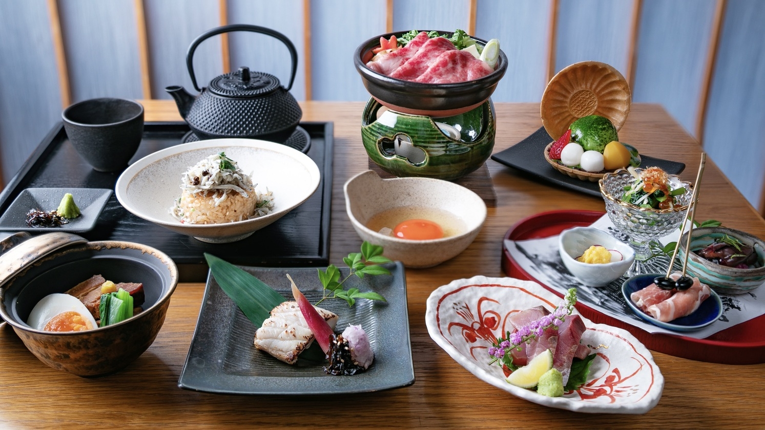 【旬彩すき焼きコース｜ホテルディナー】拘りの空間で、地元産の食材を愉しむディナー【朝食無料】