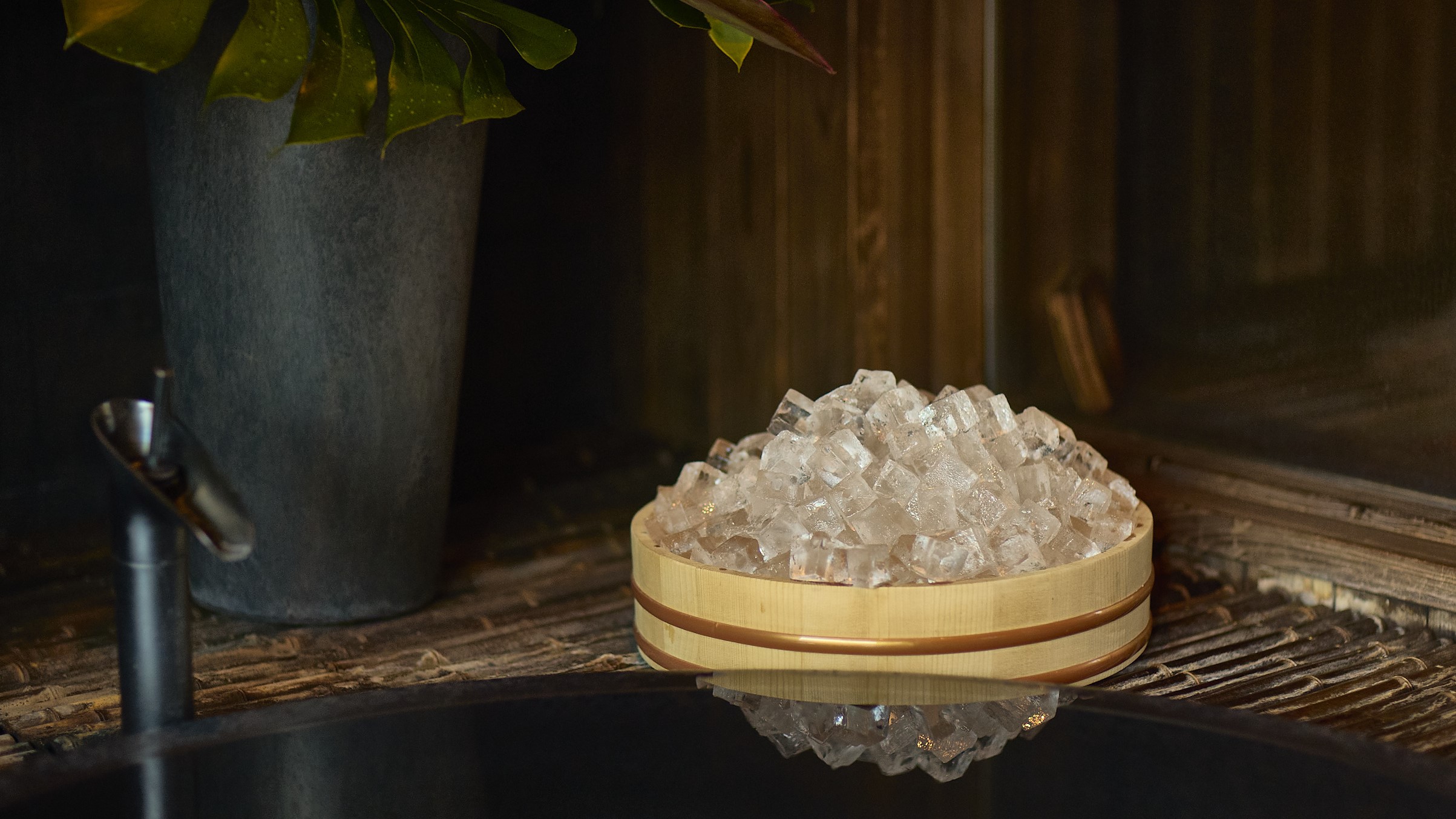 有料オプション「ましまし氷」でより冷えた水風呂を
