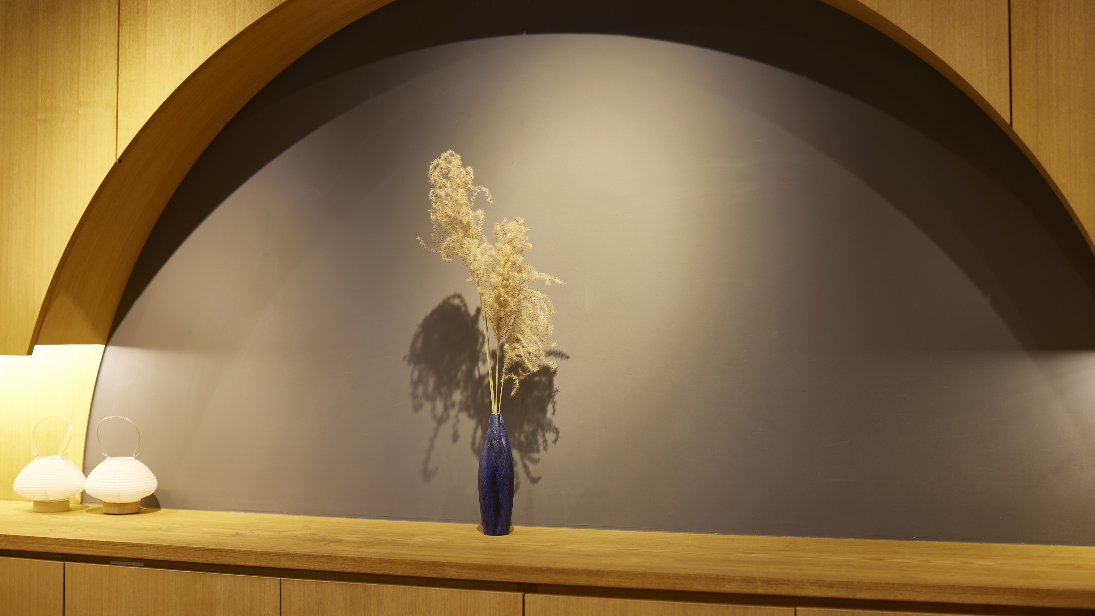 KAMAKURA BAR 落ち着いた空間でお楽しみいただく、日本のお酒とおつまみ