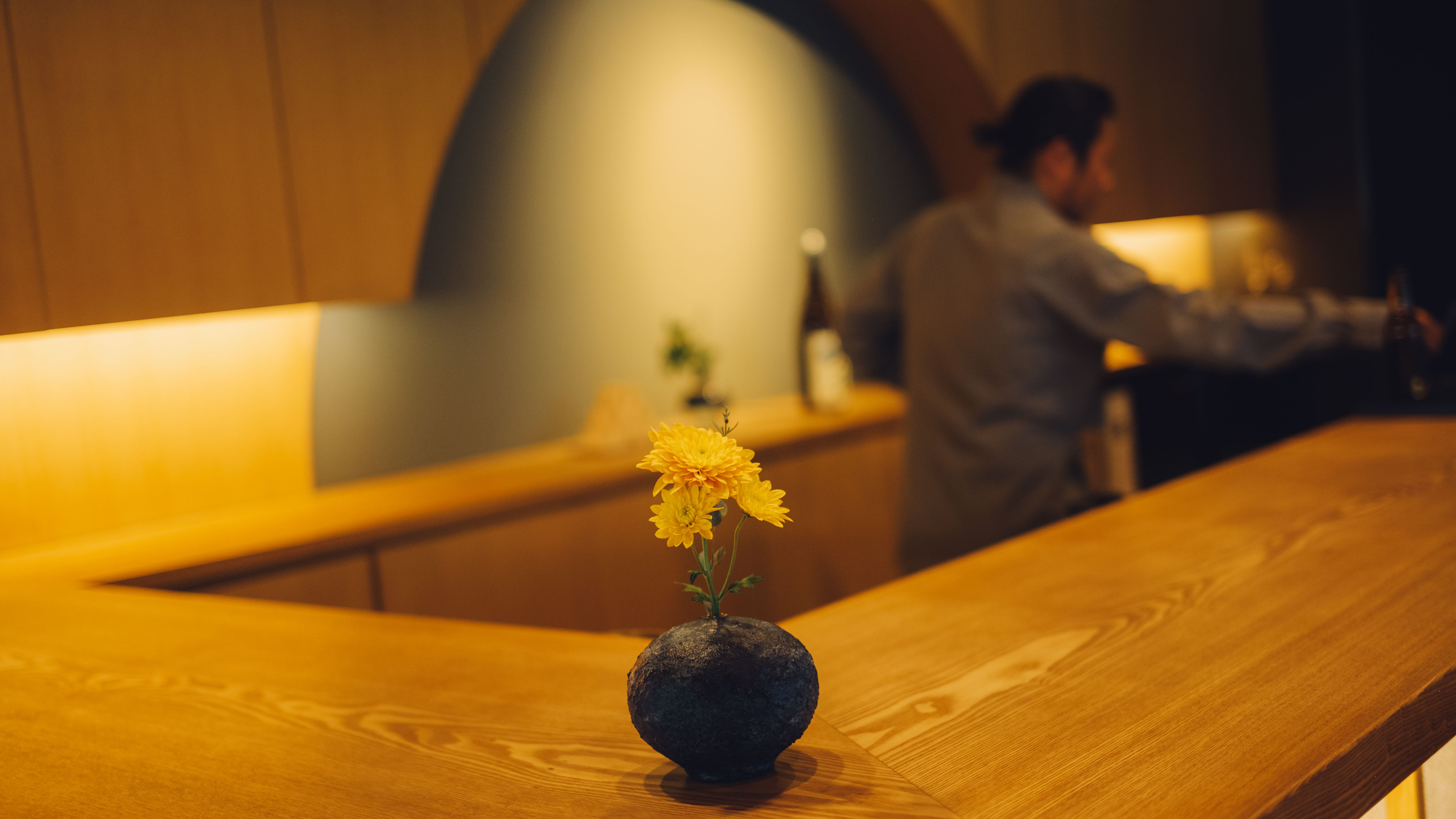 KAMAKURA BAR 落ち着いた空間でお楽しみいただく、日本のお酒とおつまみ