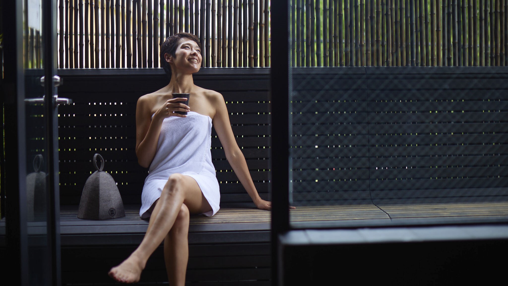 ドリンク（煎茶 / COLD・煎茶・玉露・ほうじ茶 / HOT）をご用意しております