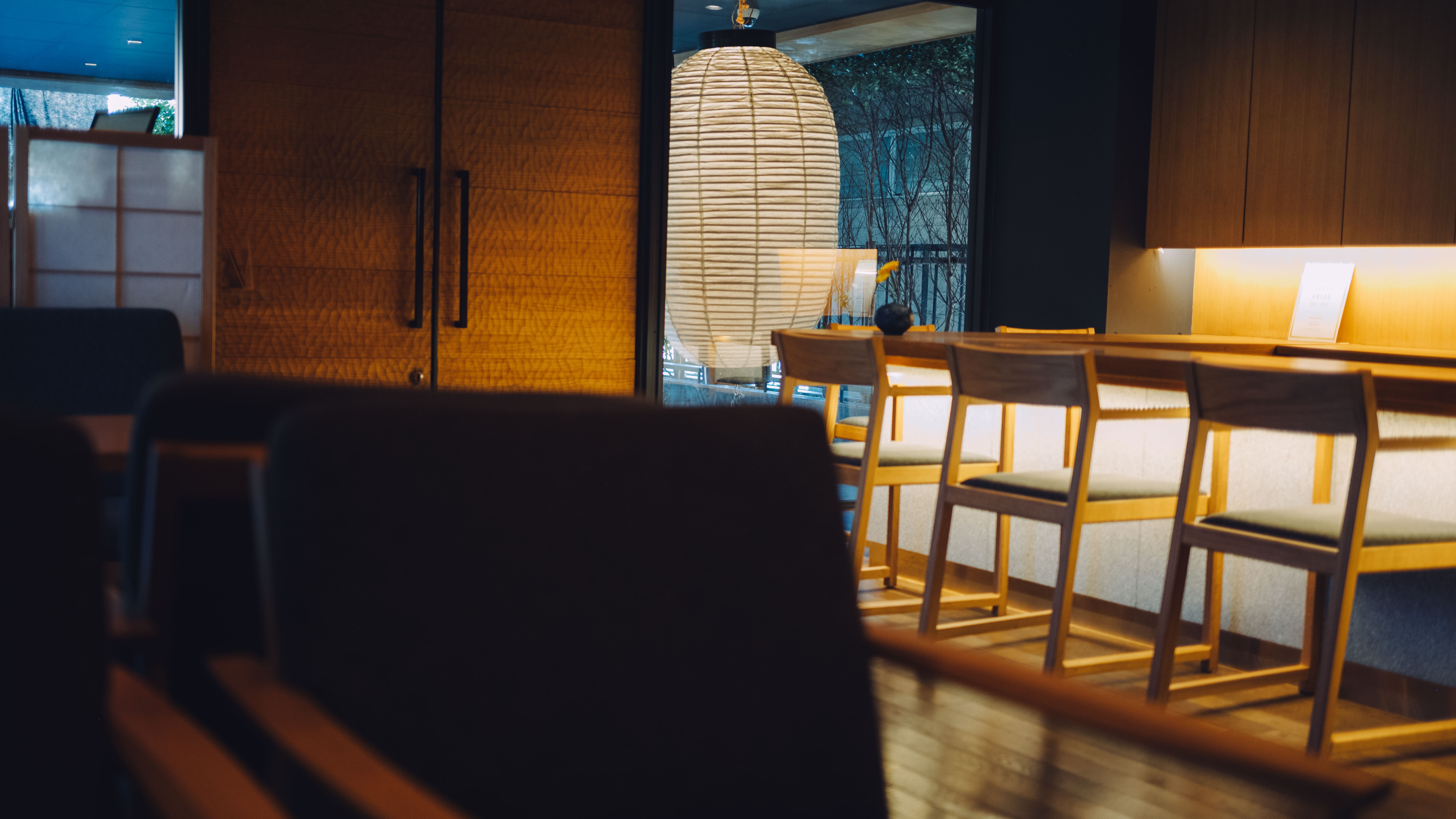 KAMAKURA BAR　落ち着いた空間でお楽しみいただく、日本のお酒とおつまみ