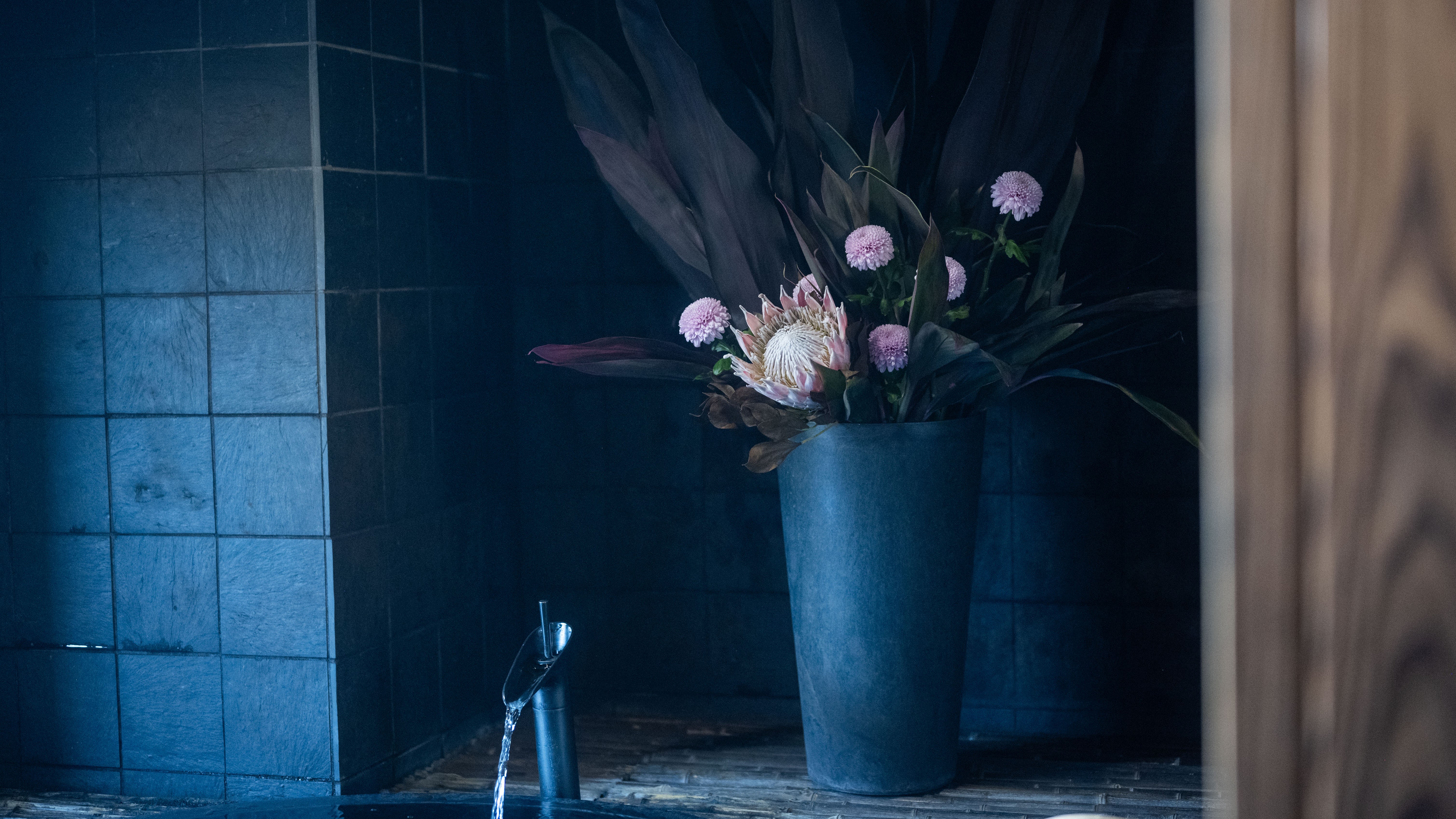 まるで茶室のような完全貸切り制のプライベート空間