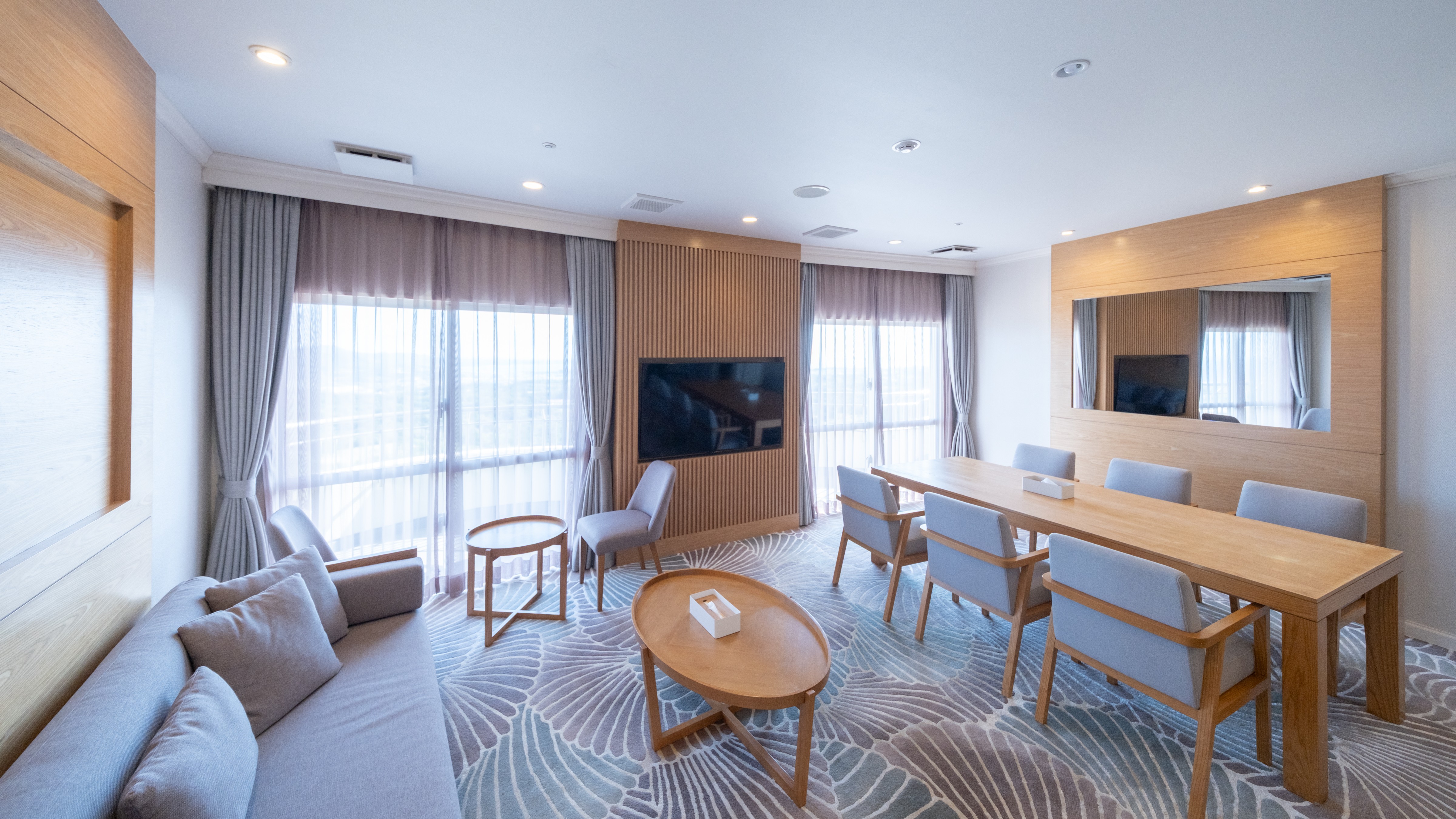 2ベッドルームスイート リビングダイニング付きリビングルーム