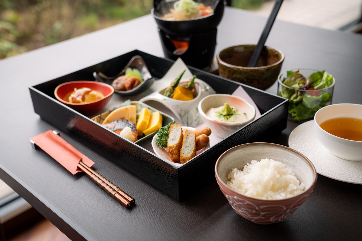 花湯別邸(レストラン・食事)