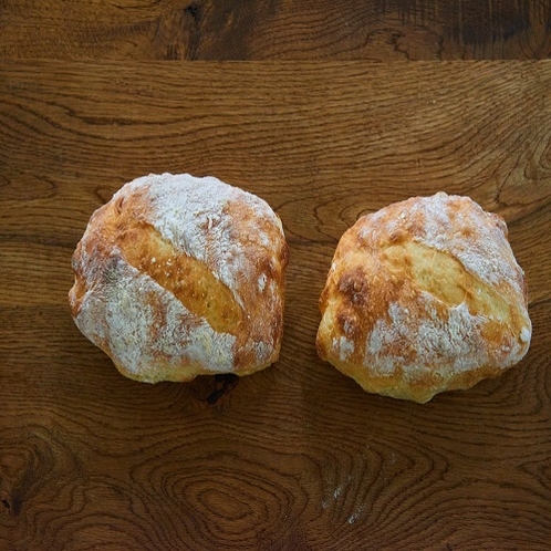 北海道産小麦粉を使った自家製パン