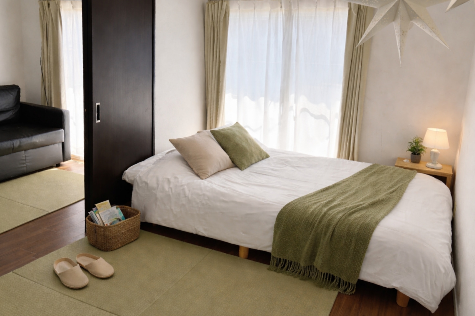 【寝具4セット】35平米1LDK貸切！デスク・洗濯機付で長期滞在・出張も快適（素泊まり）202号室