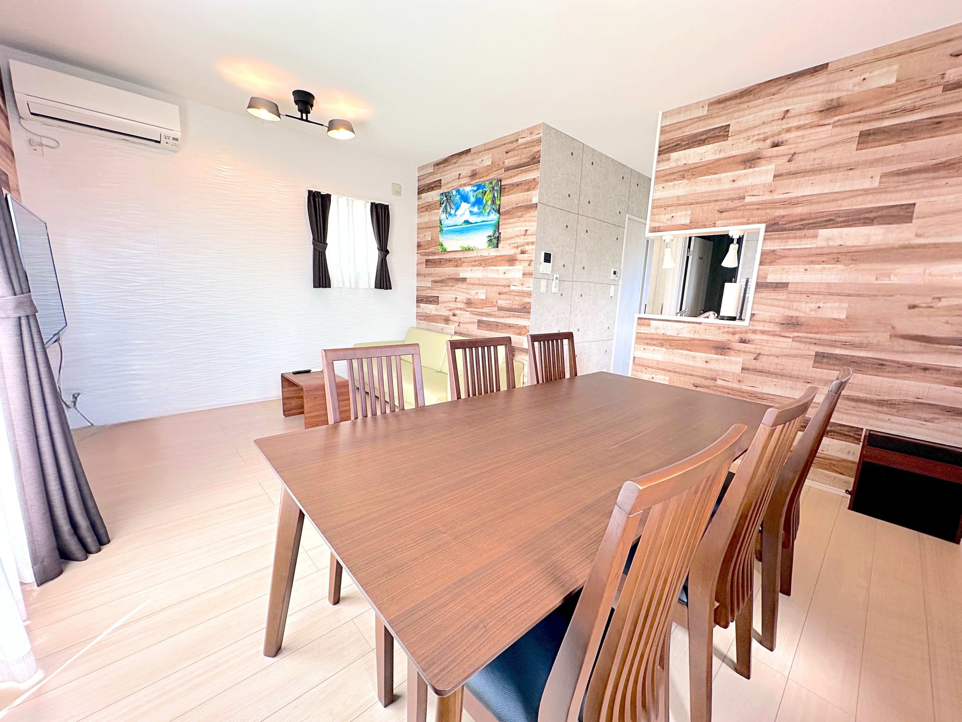 C棟：リビングダイニング