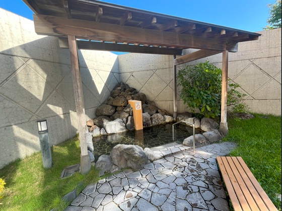 温泉大浴場：露天風呂