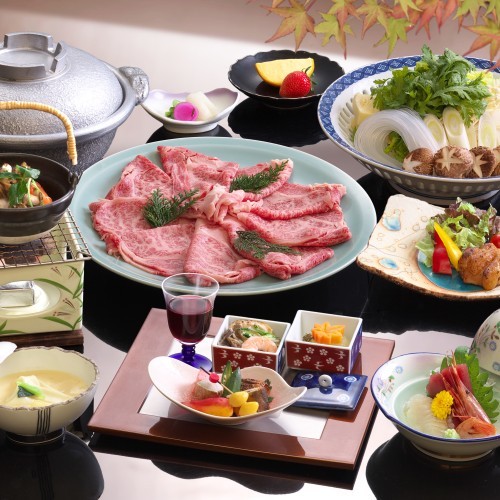 □ Kirakutei Domestic Marbled Beef Spade Hot Pot Cooking Example
