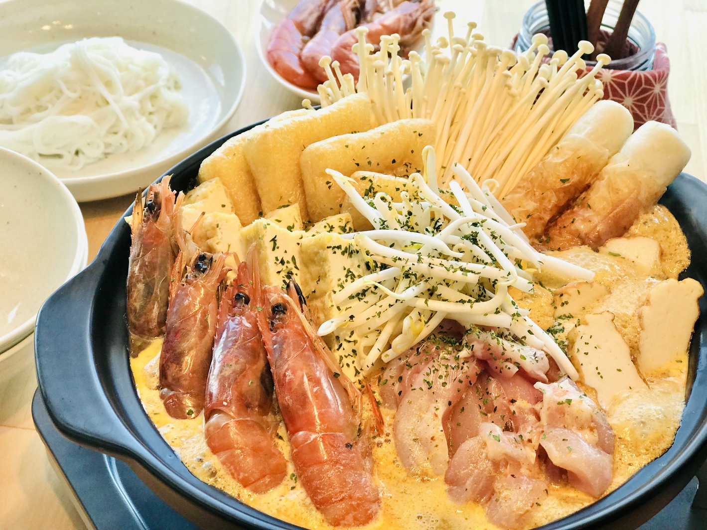 ★シンガポール家庭料理ディナー★　道産食材を使った肉骨茶やラクサ鍋で、あなたのご夕食を彩ります♪