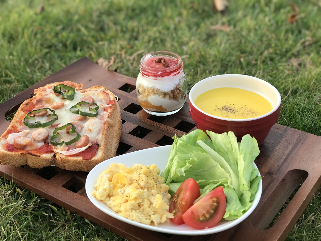 【ご1泊からOK】★朝食付★　大きな窓から美しい山々を眺めながら、手作り朝食を…