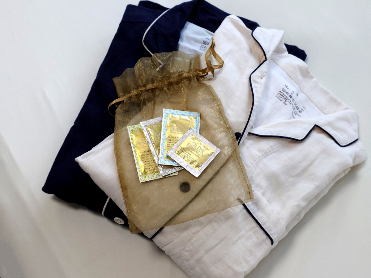 パジャマとＤＨＣスキンケアセット