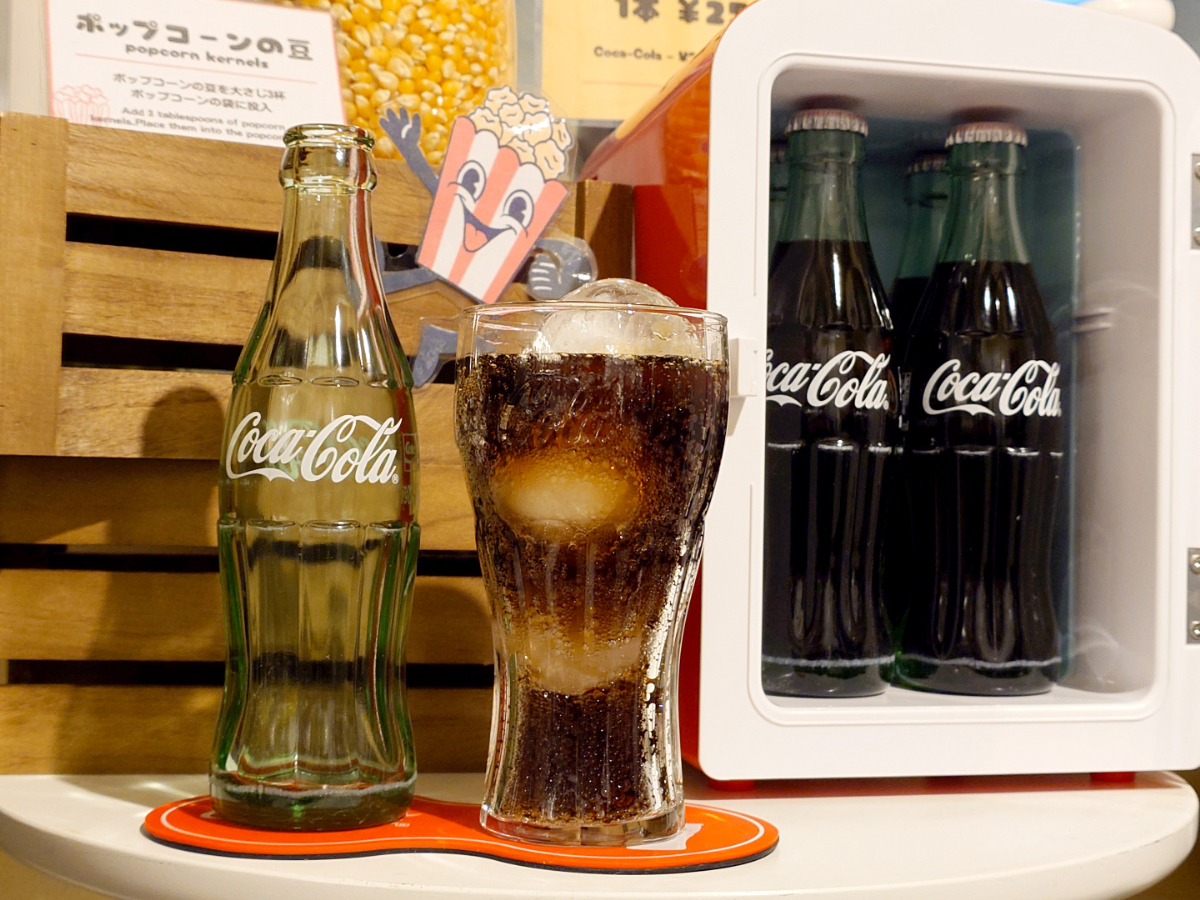 瓶コーラ提供