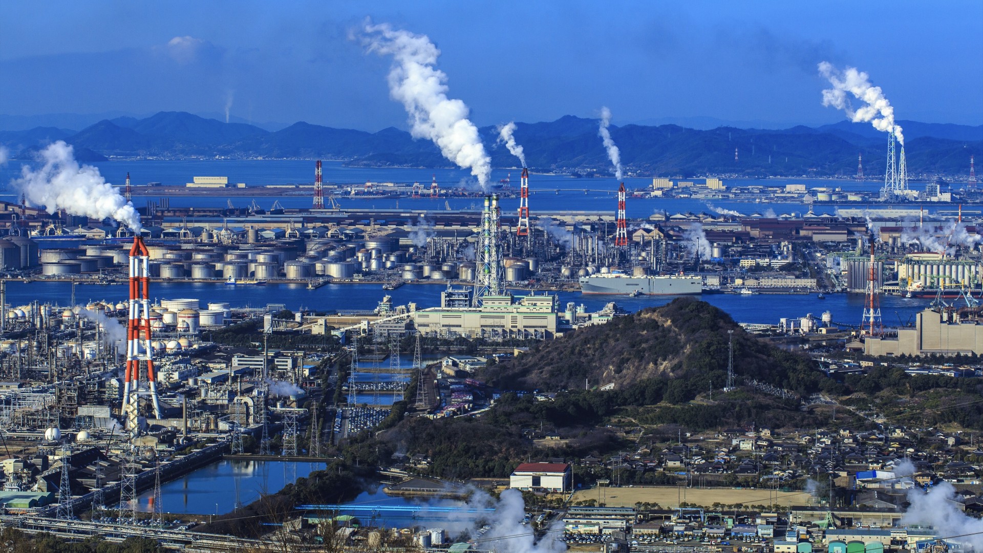 水島コンビナート　日中
