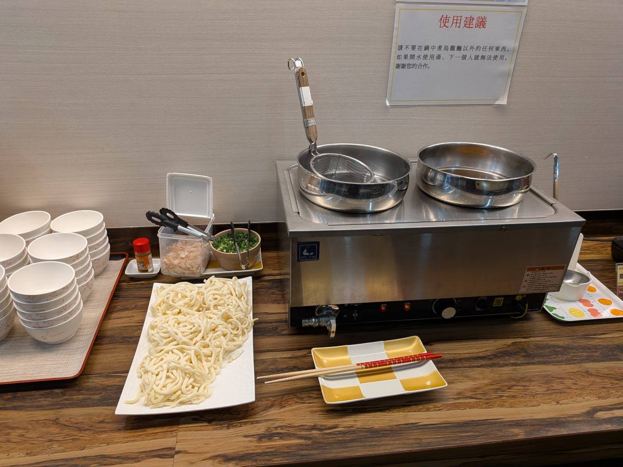 朝食バイキング