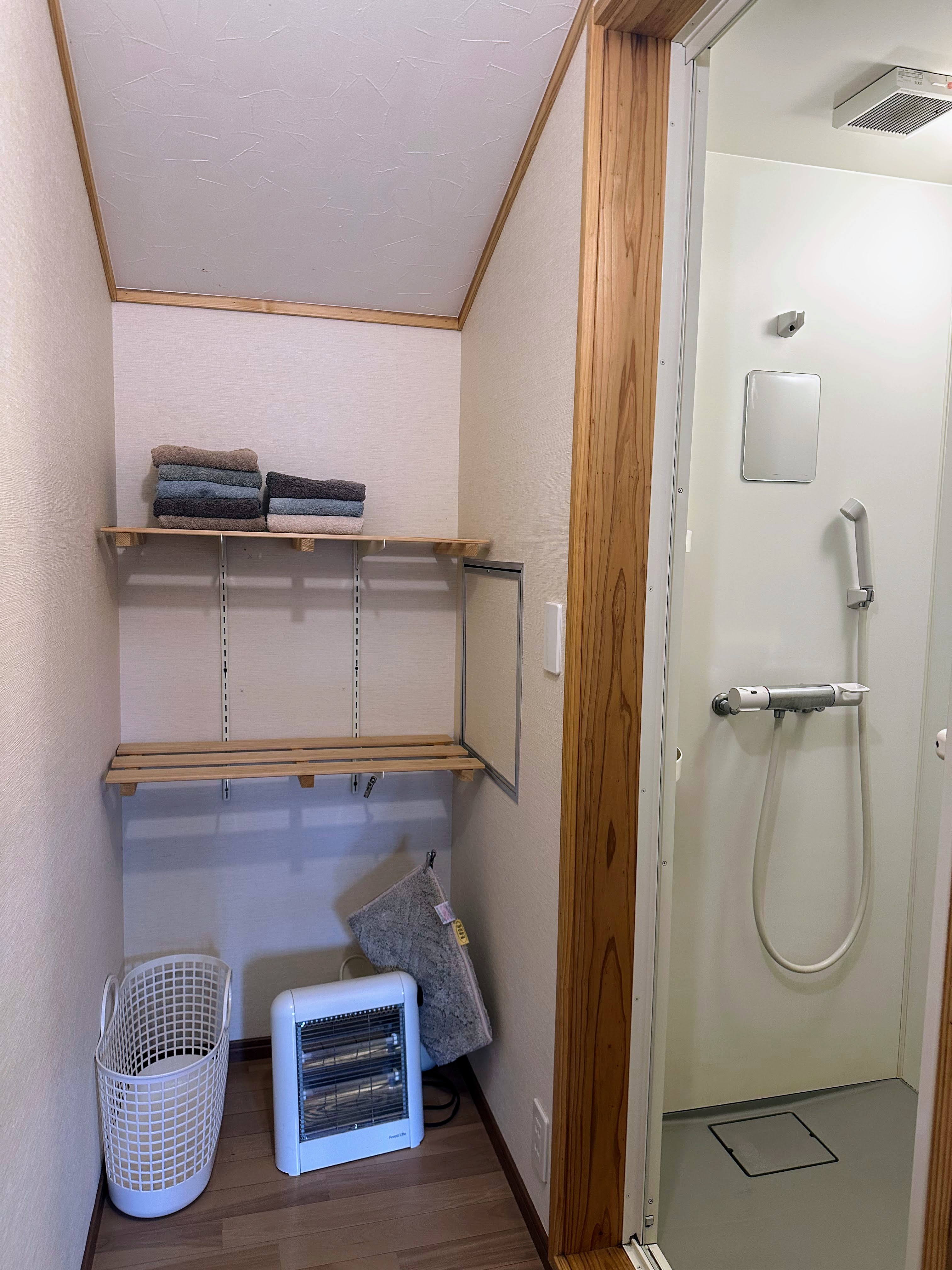 シャワールーム