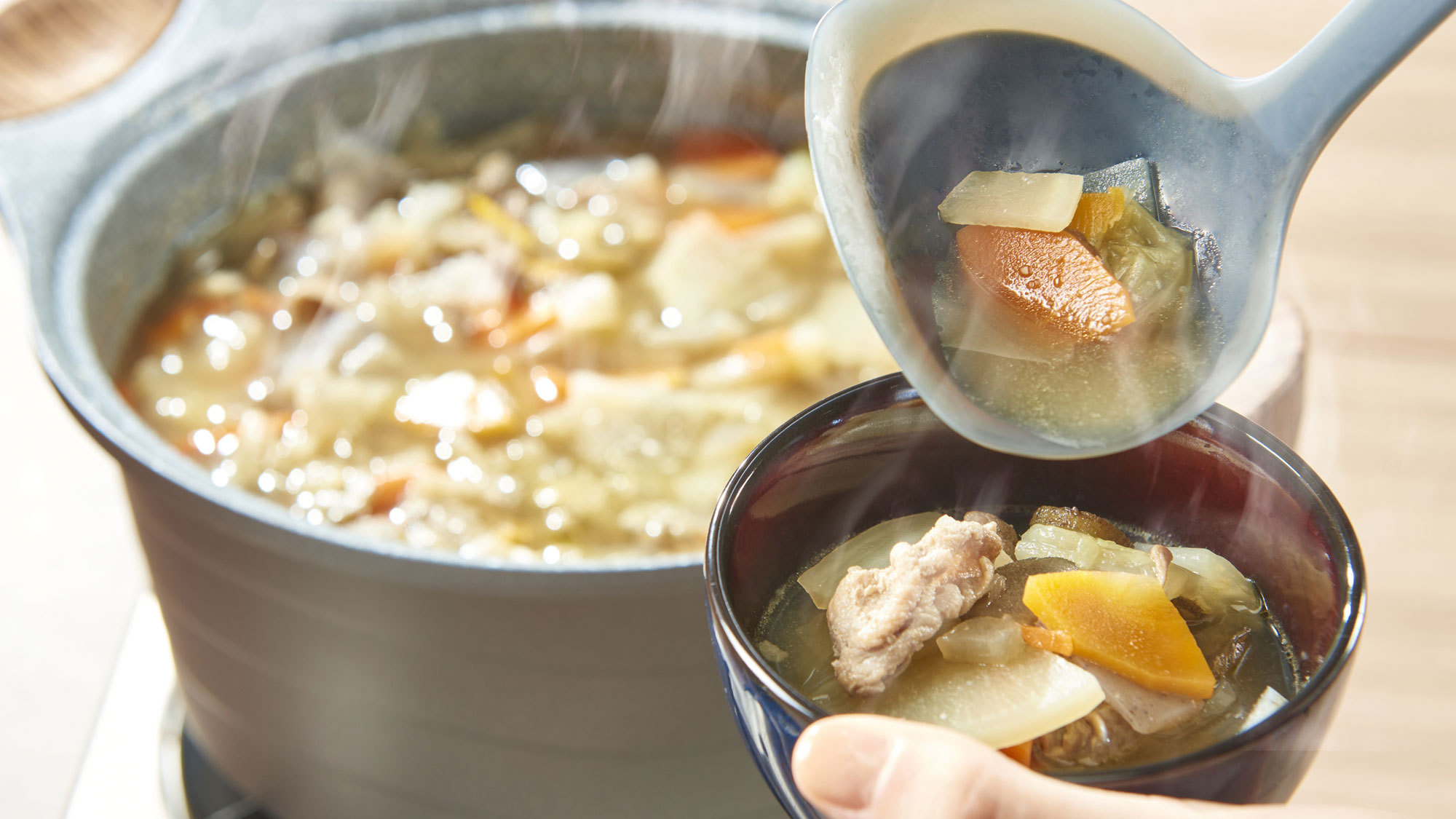 モーニングブッフェ＜食べるおかず豚汁＞