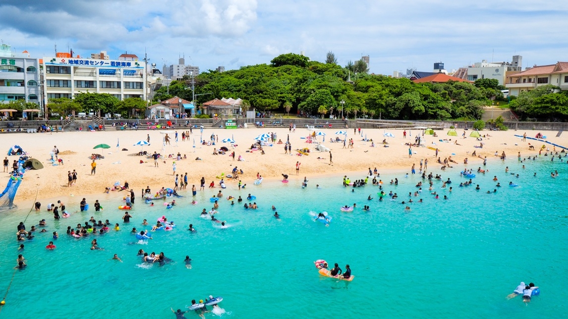 【楽天スーパーSALE】57％OFF ◆「天然温泉 ＆ サウナ ＆ プール」で沖縄を満喫 ♪◆素泊り
