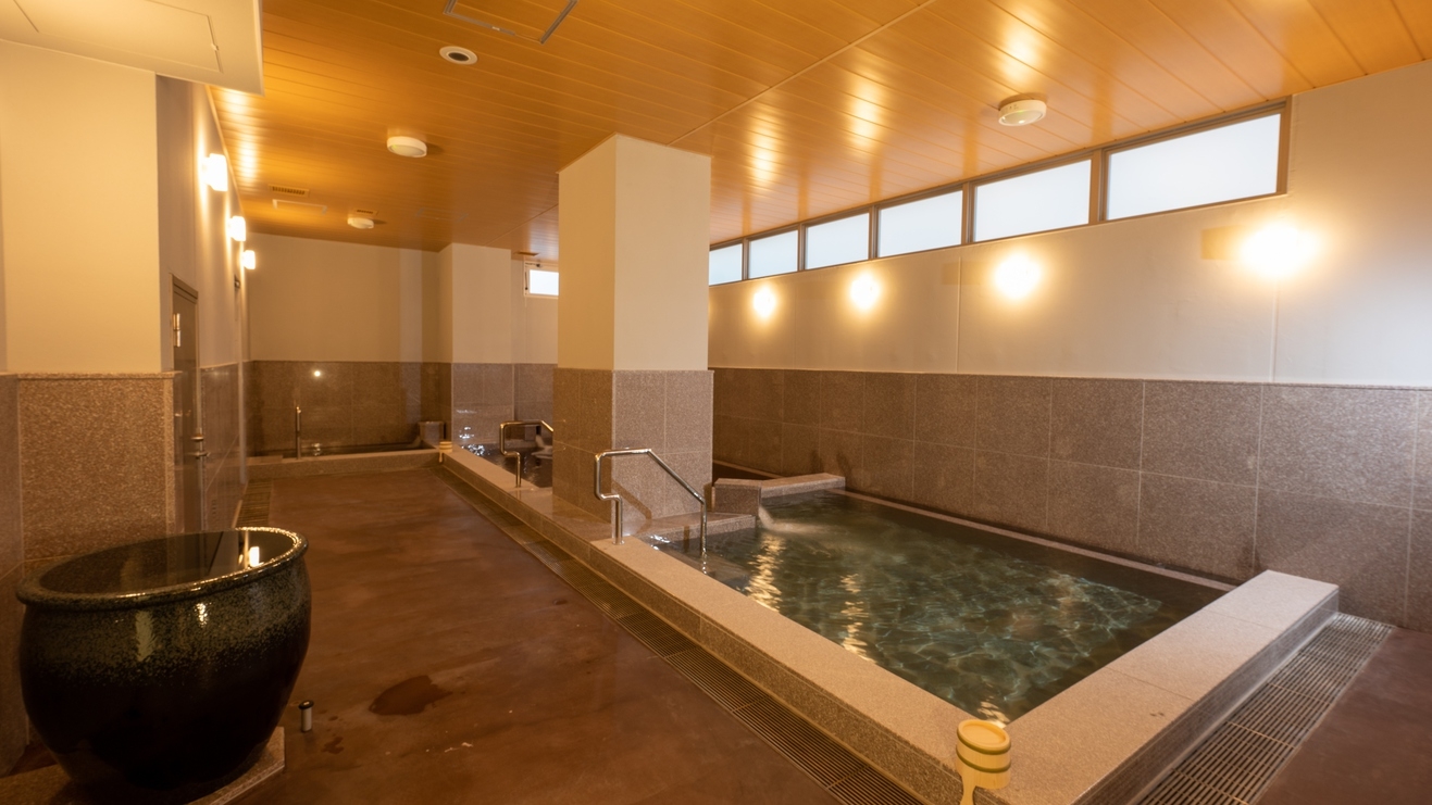 【57％OFF】【楽天スーパーSALE】「天然温泉 ＆ サウナ ＆ プール」で沖縄を満喫 ♪◆素泊り