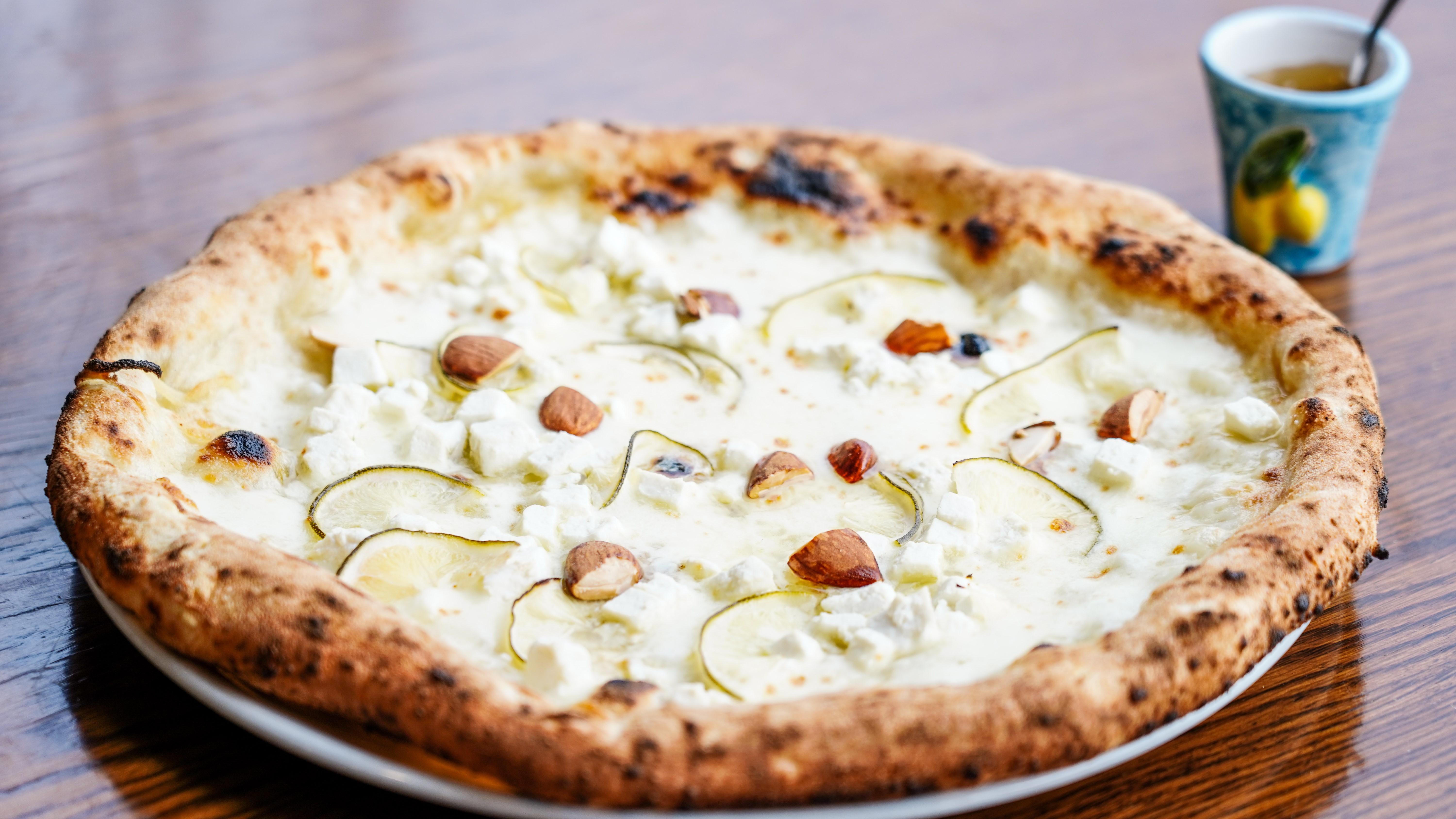 季節のピッツァ