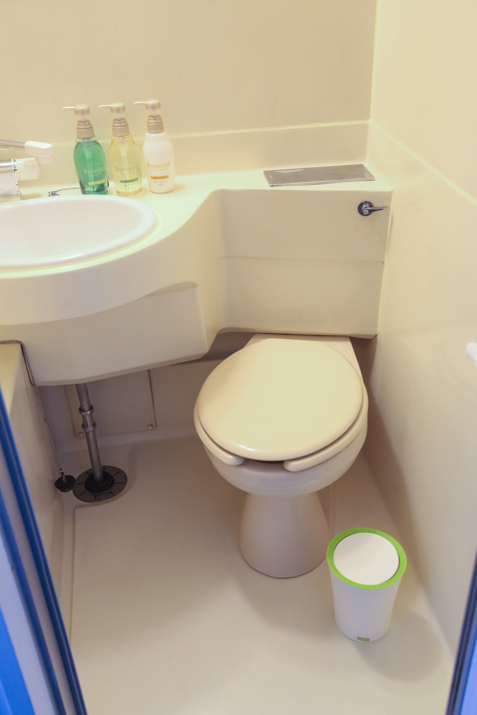 トリプル　トイレ