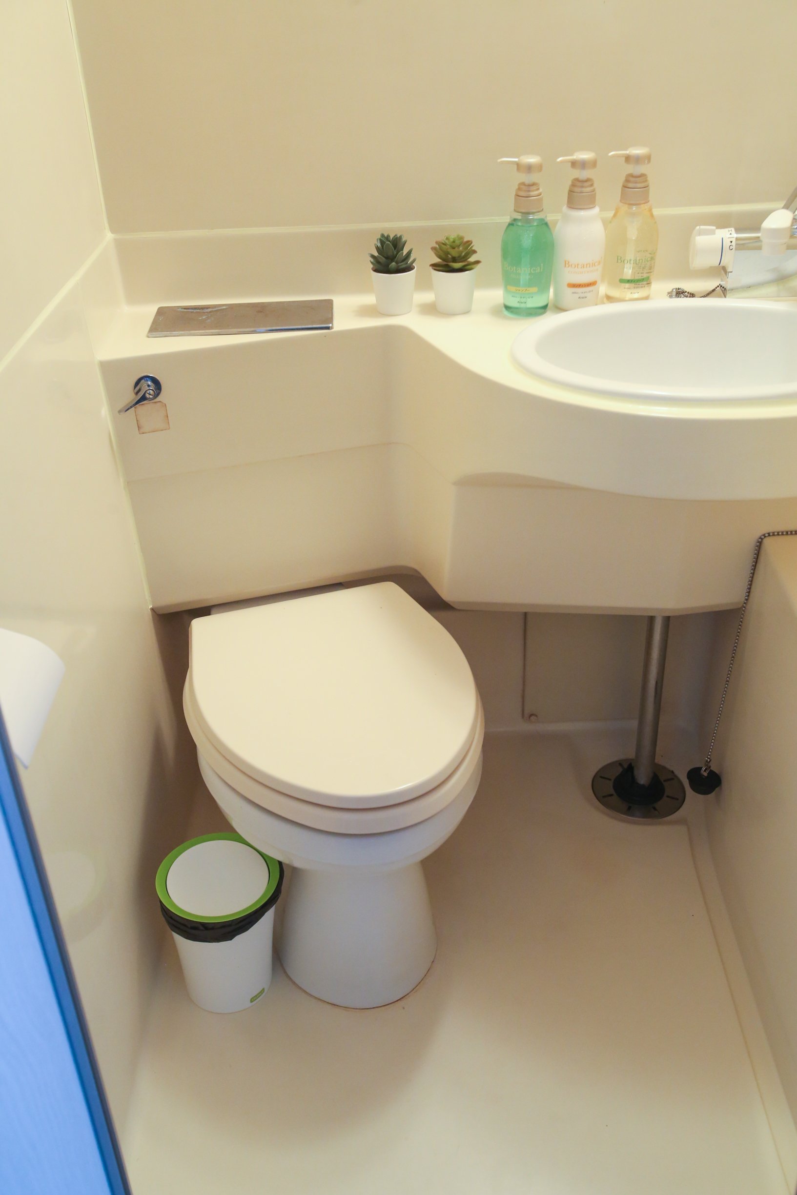 トリプル　トイレ