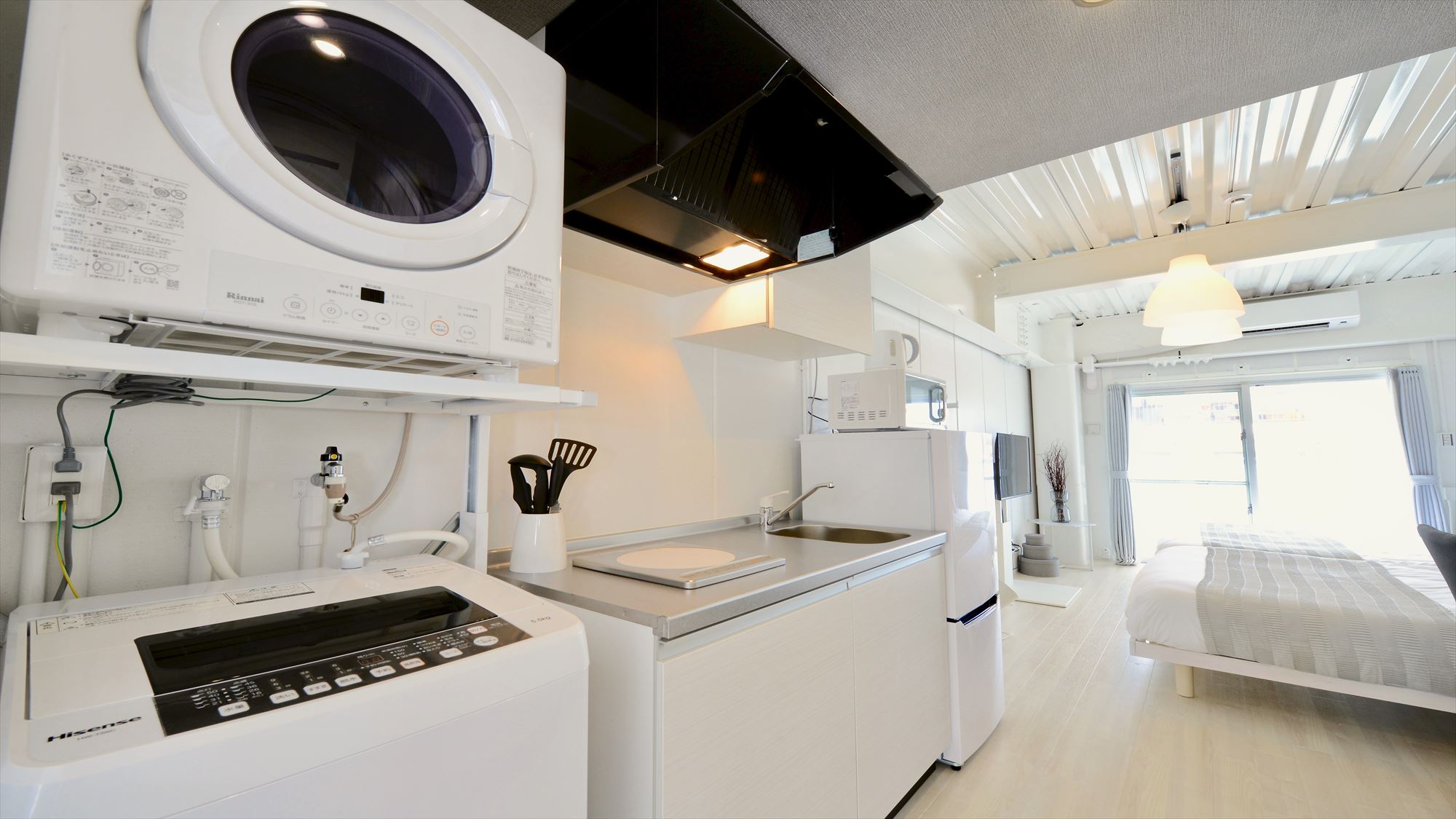 502号室　キッチン&洗濯機・乾燥機