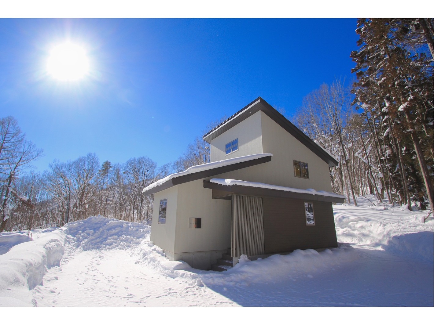 25/26 冬季【通常料金】スキー！スノボ！完全プライベート 高級一棟貸別荘【素泊】