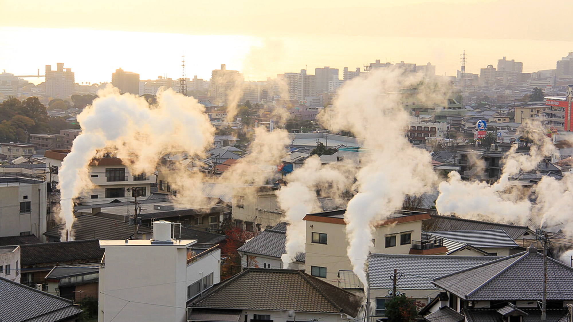 ・【観光情報】癒やしの湯けむり、鉄輪温泉