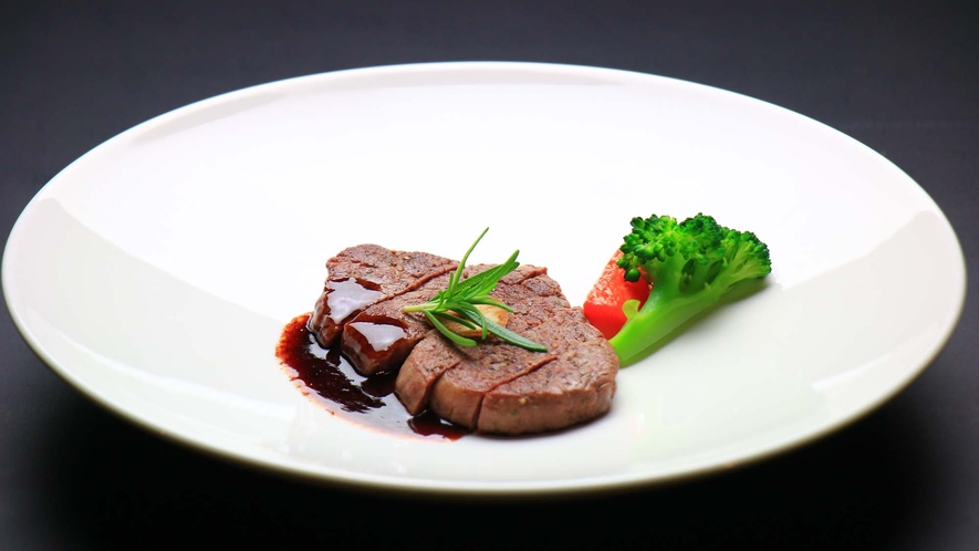 【夕食一例】五島牛のステーキ