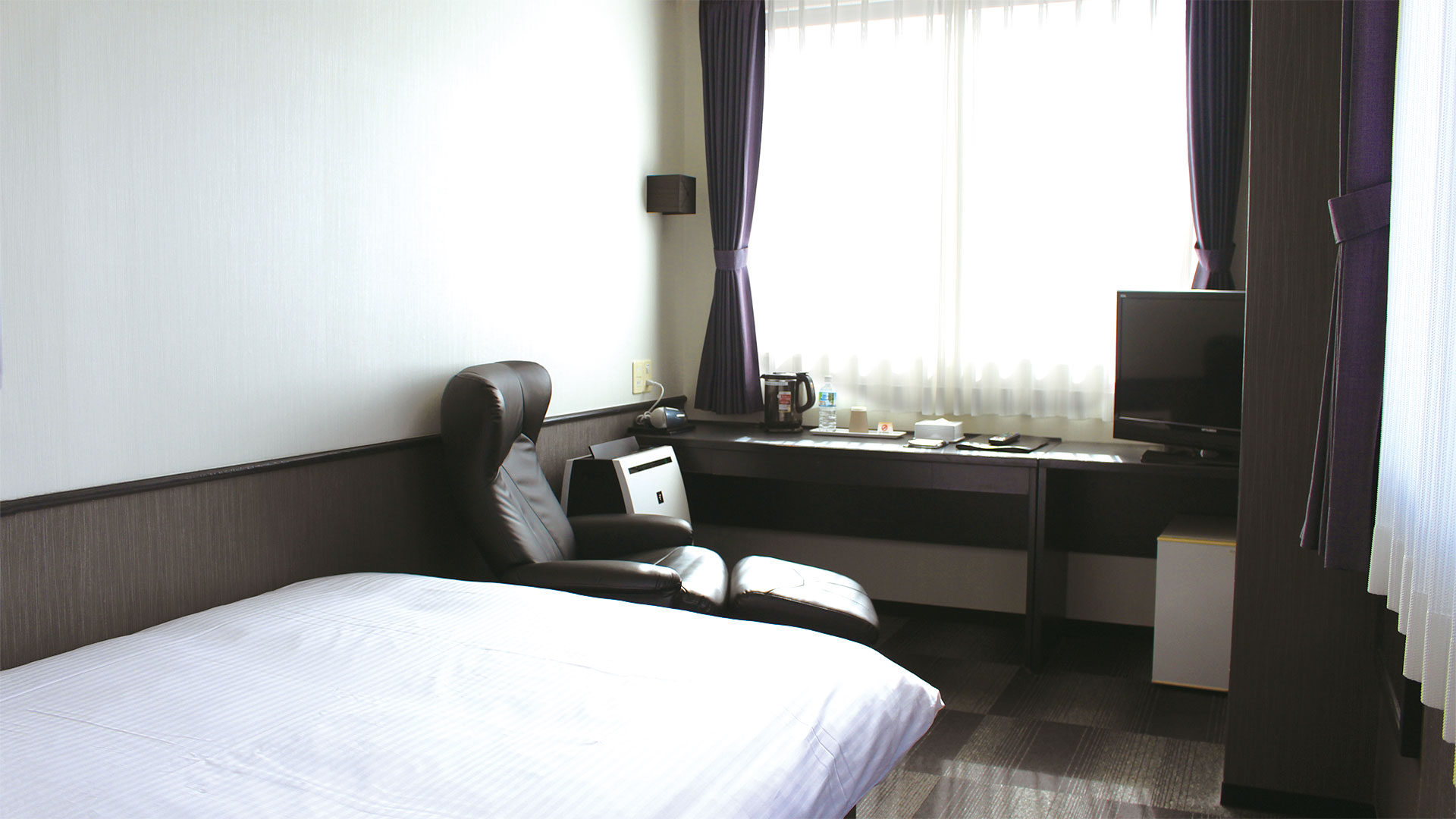 デラックスシングルルーム