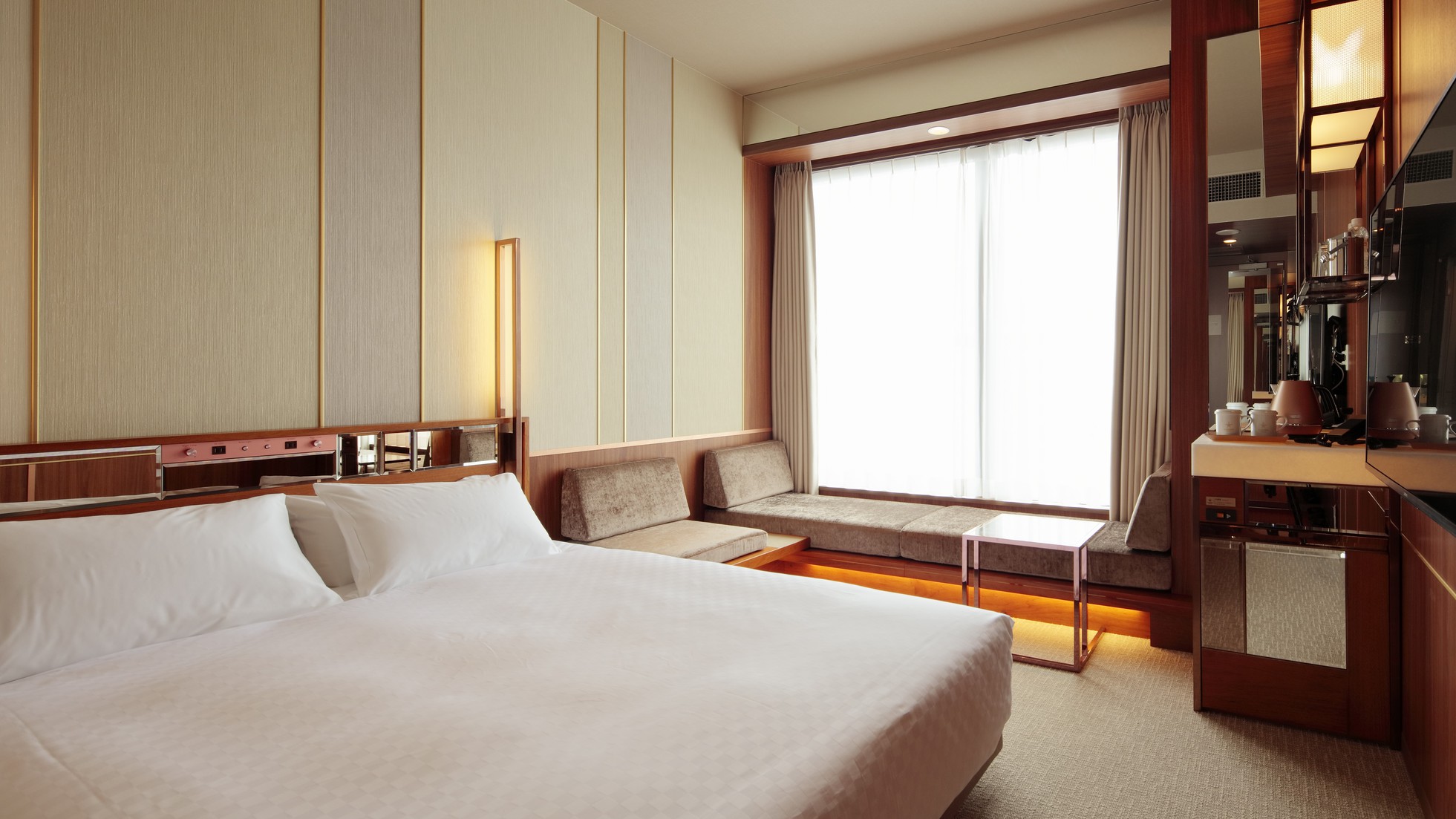 クイーンルーム(シングル)