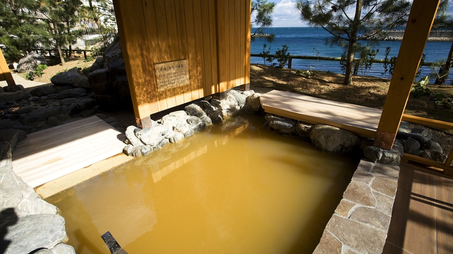 【くにうみの湯】湯巡り三昧、「スパテラス水月」にある、古茂江温泉の“赤湯”