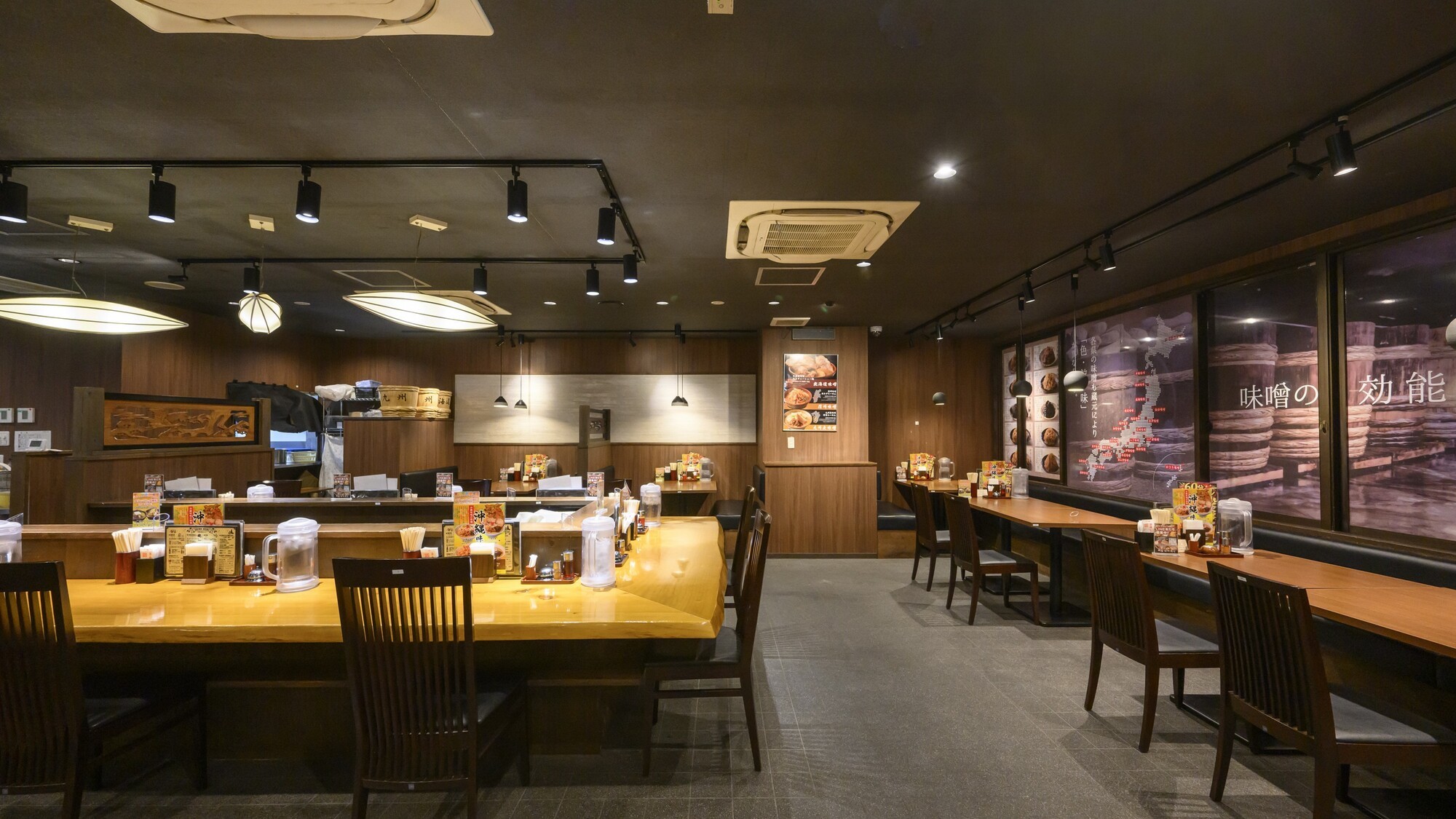 朝食会場