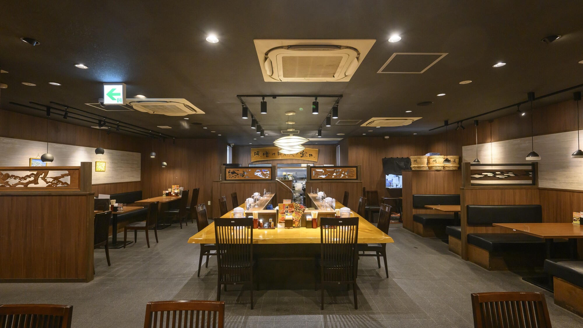朝食会場