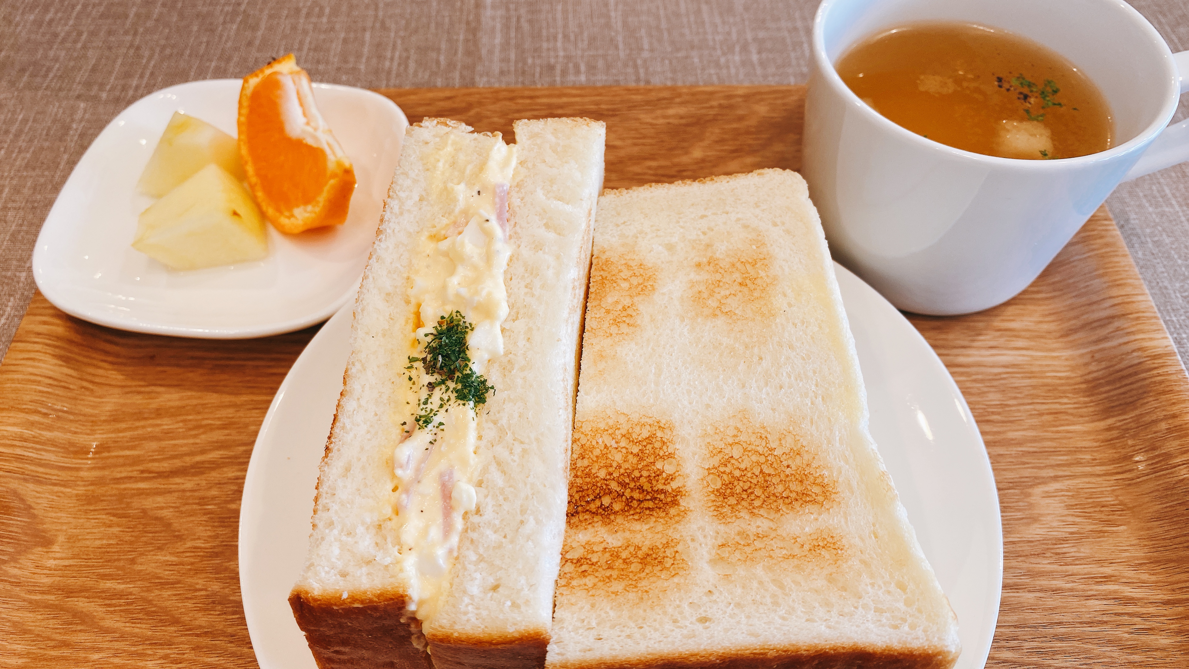 【選べる朝食B】ホットサンドイッチのセット
