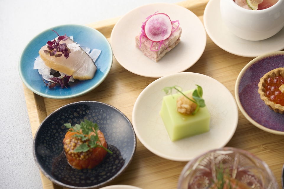 【今だけ！キッズプレート無料】＜8月限定・夕朝食付＞「お箸で旅する京都」がテーマの会席で京都を大満喫