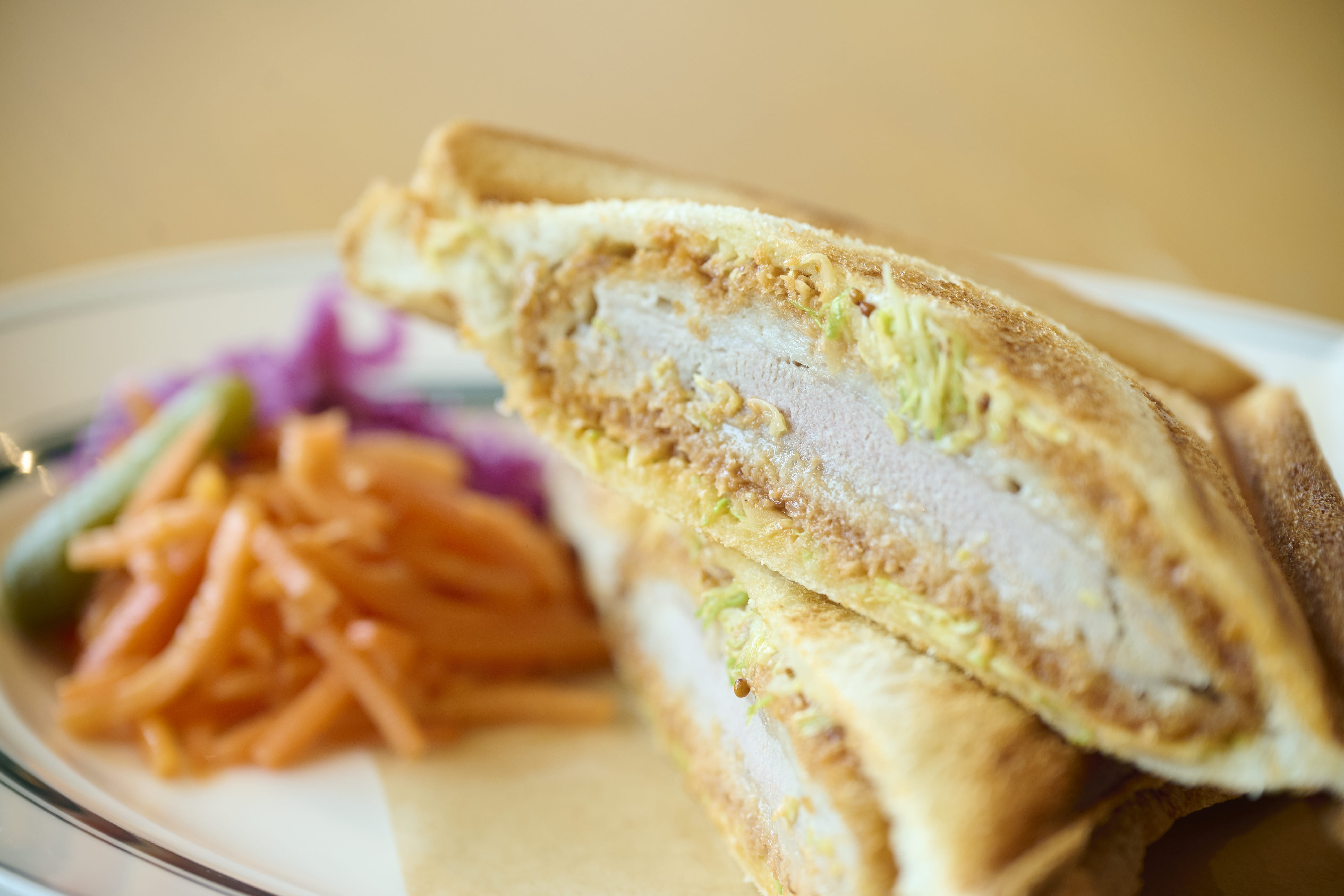 【Cafe Polum】ポっとさんど（ホットサンド）カツサンド