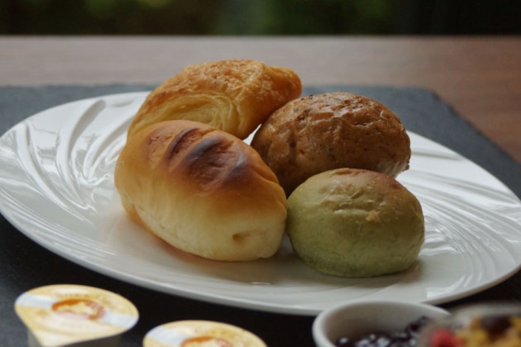 【朝食】京都で身近な：進々堂のパン