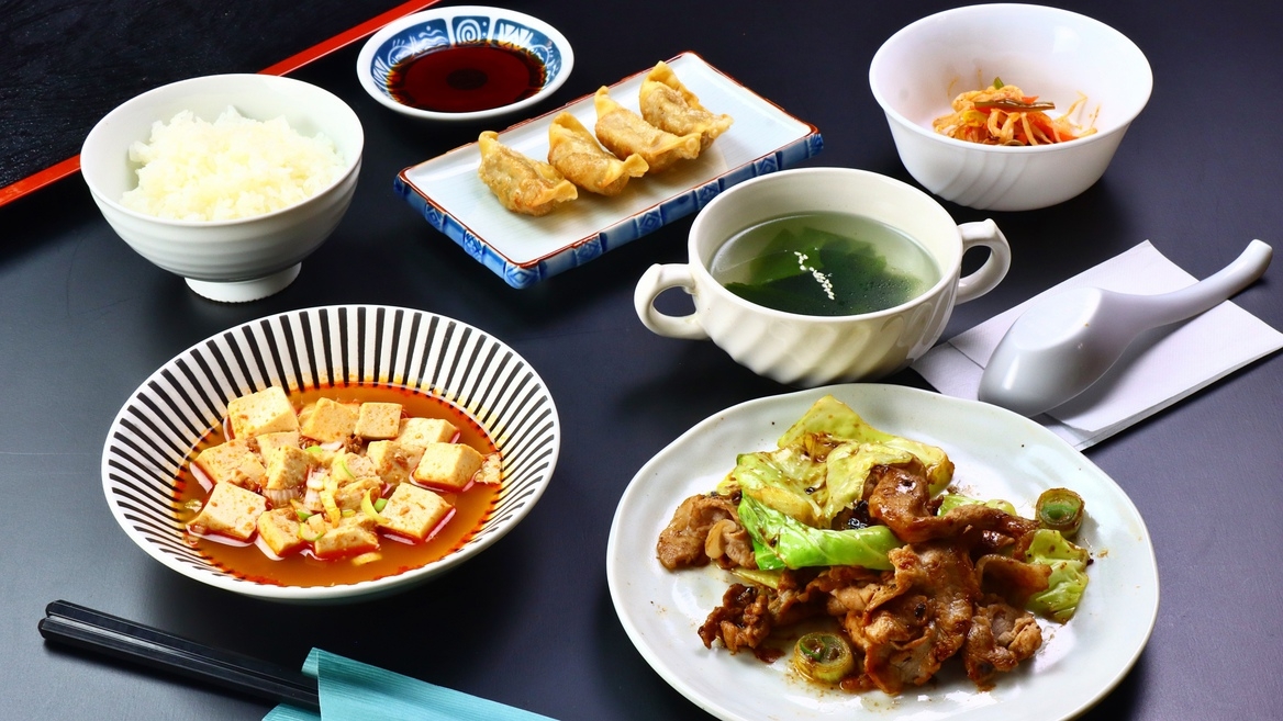 【60歳以上限定！特別価格】◆夕食付◆シニア旅行応援！朝温泉も楽しめる24ｈ風呂♪