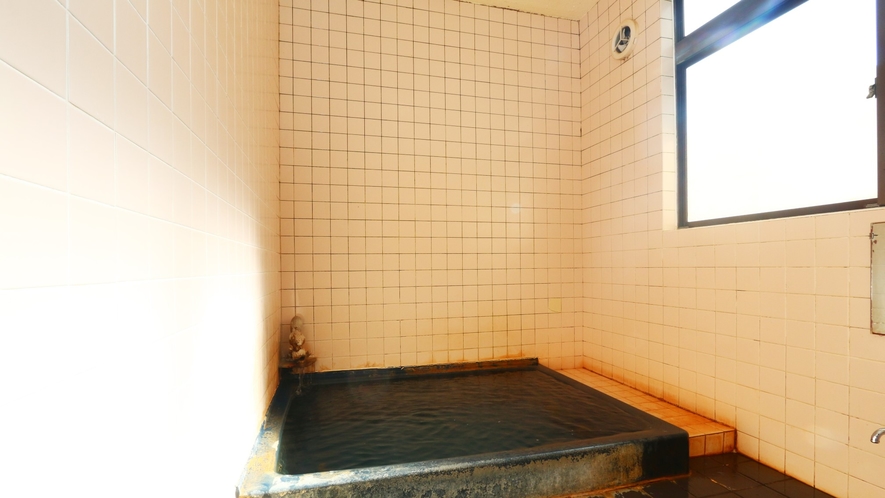 □【お風呂】横田温泉。女湯　疲れた身体を温泉で癒やしてください