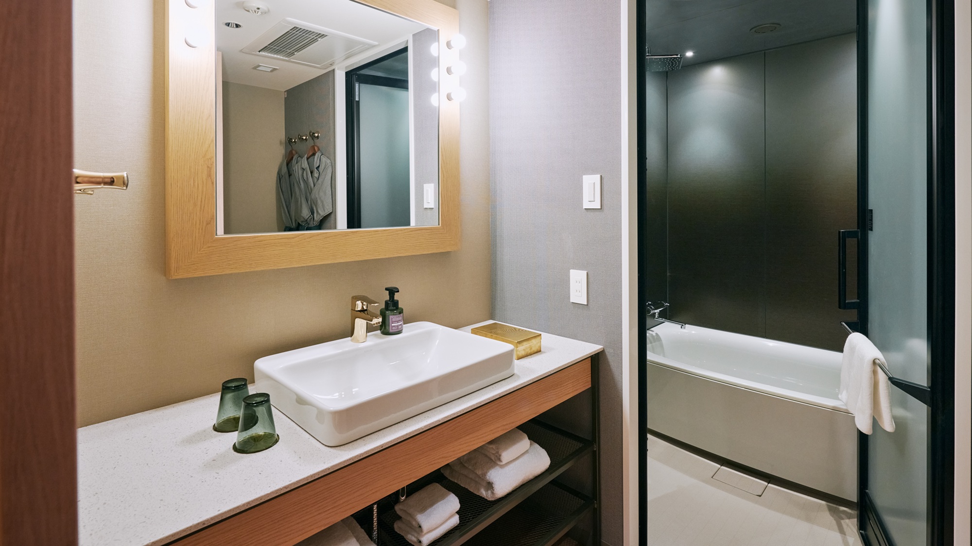 ＜デラックス＞バスルーム（イメージ）