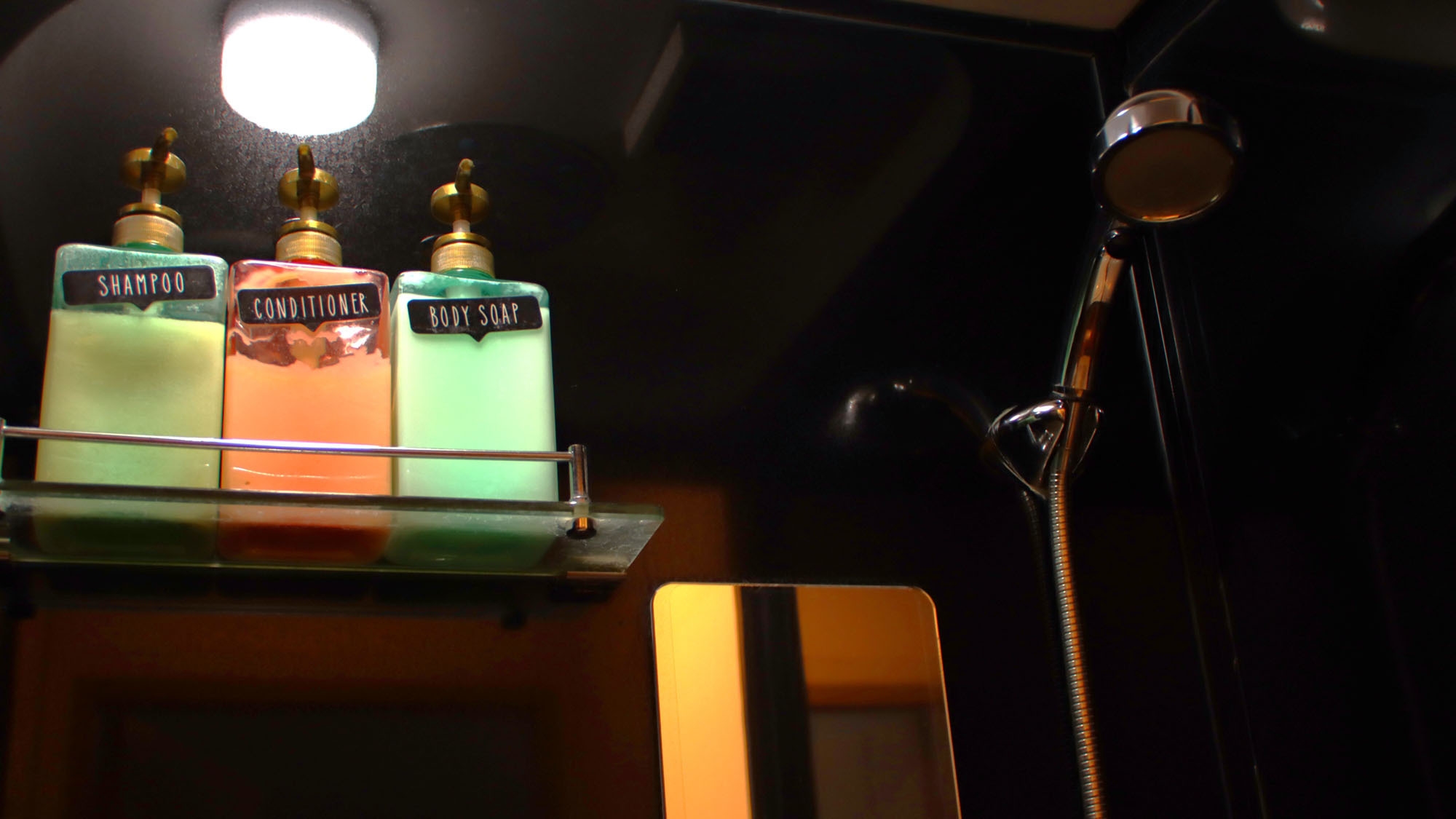 《サービス朝食》軽洋食☆一棟貸☆海の前の本館を贅沢に貸切♪最大8名までご利用可能