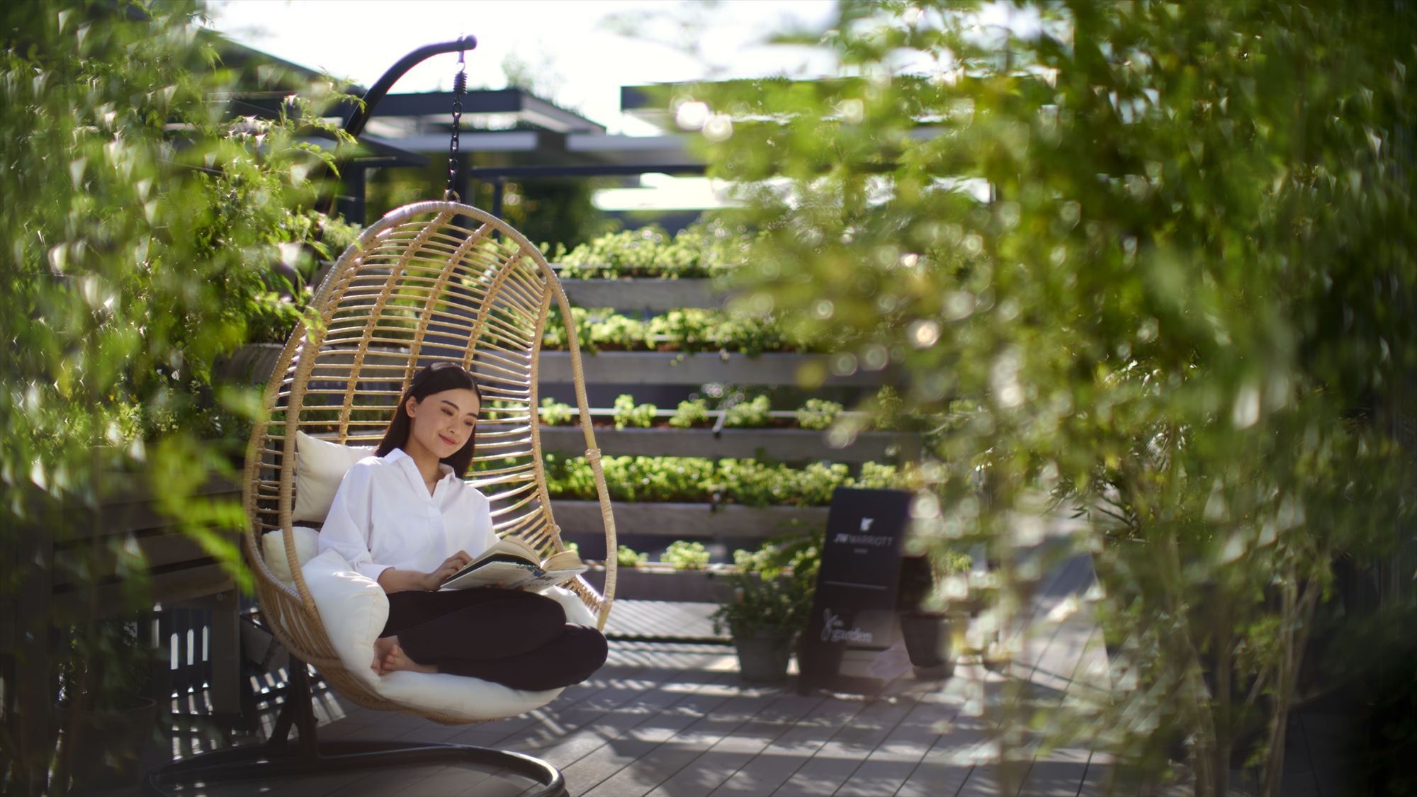 【スペシャルオファー】特別価格　嬉しいラウンジアクセス付きで寛ぎのお時間を（朝食付）