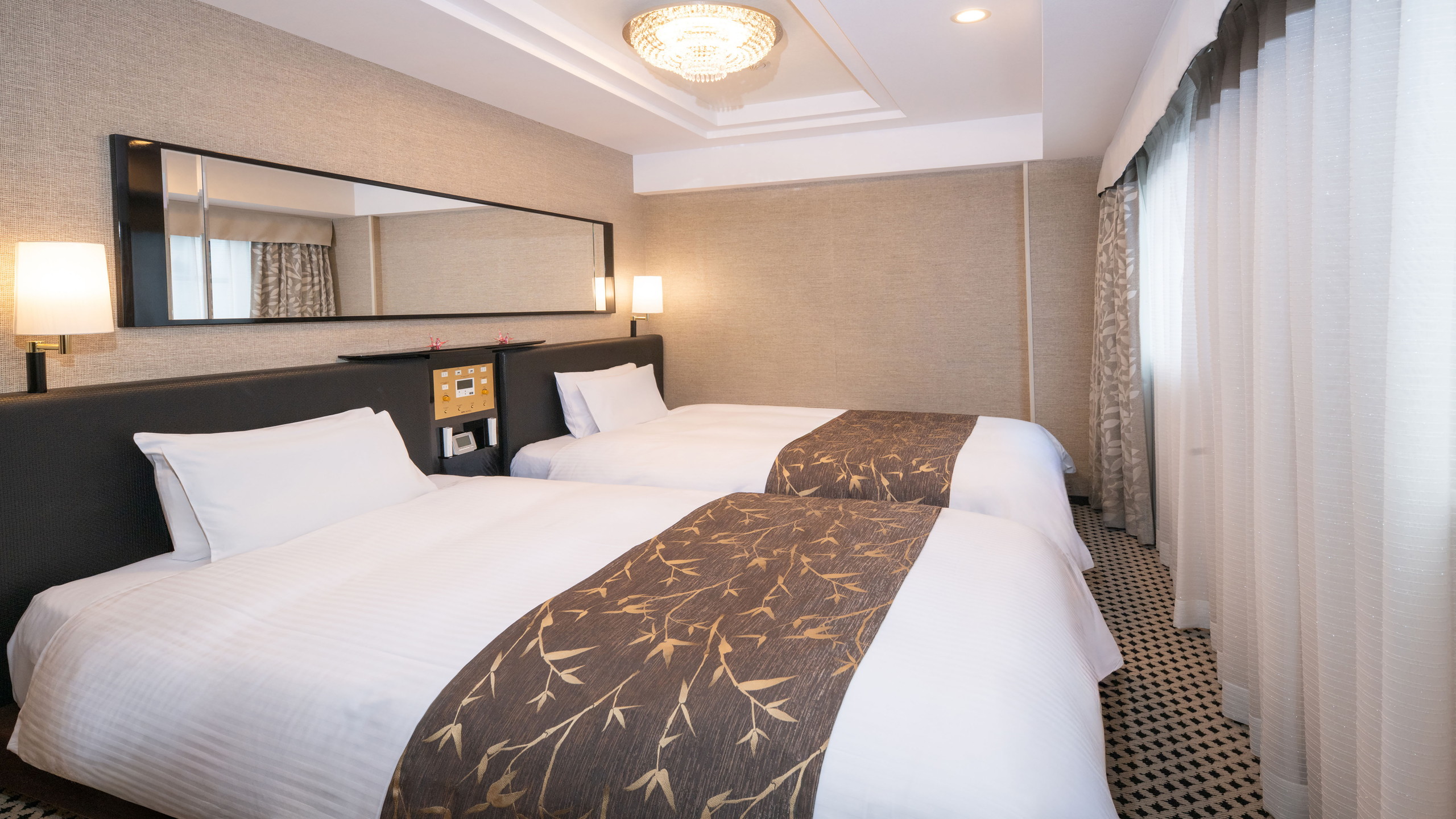 デラックスツインルーム