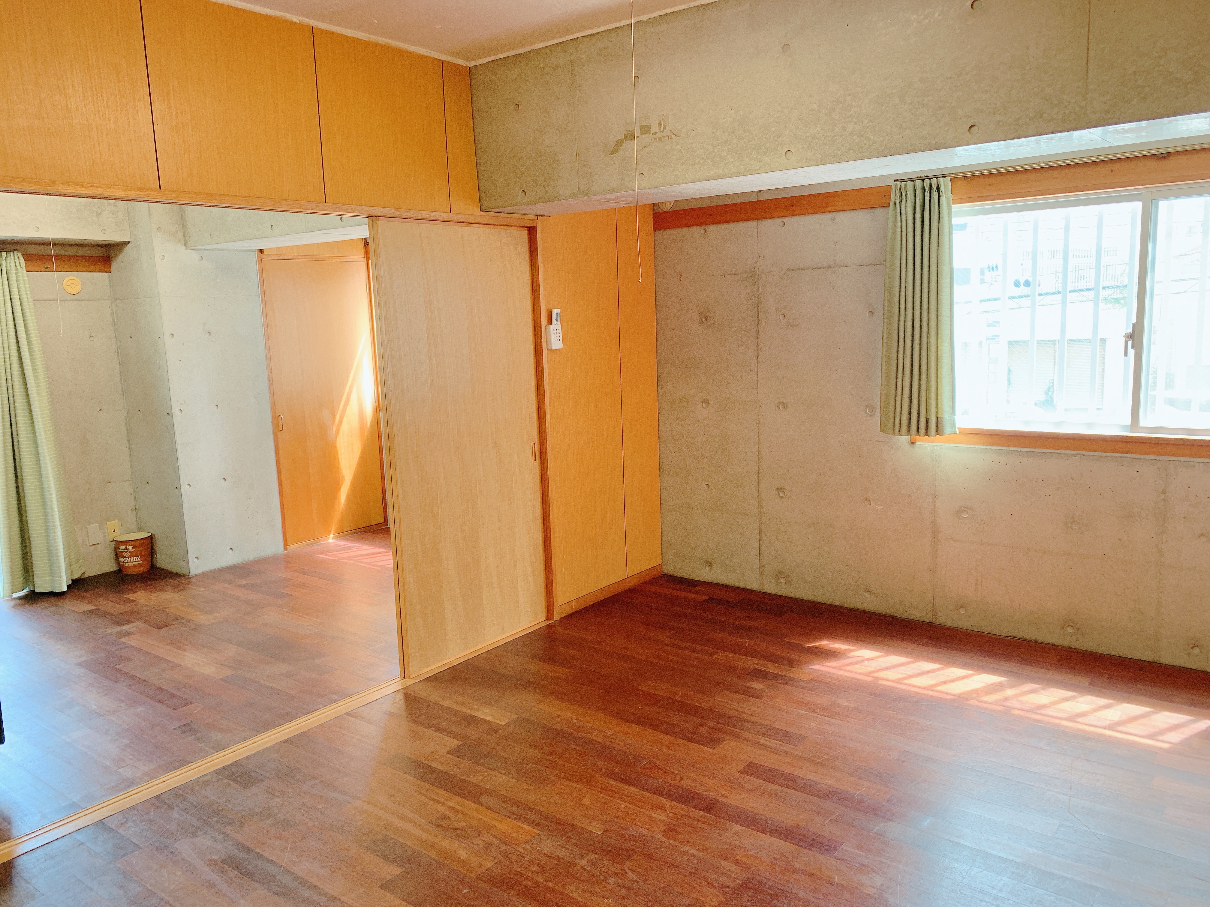 202 フローリング間A越しのB