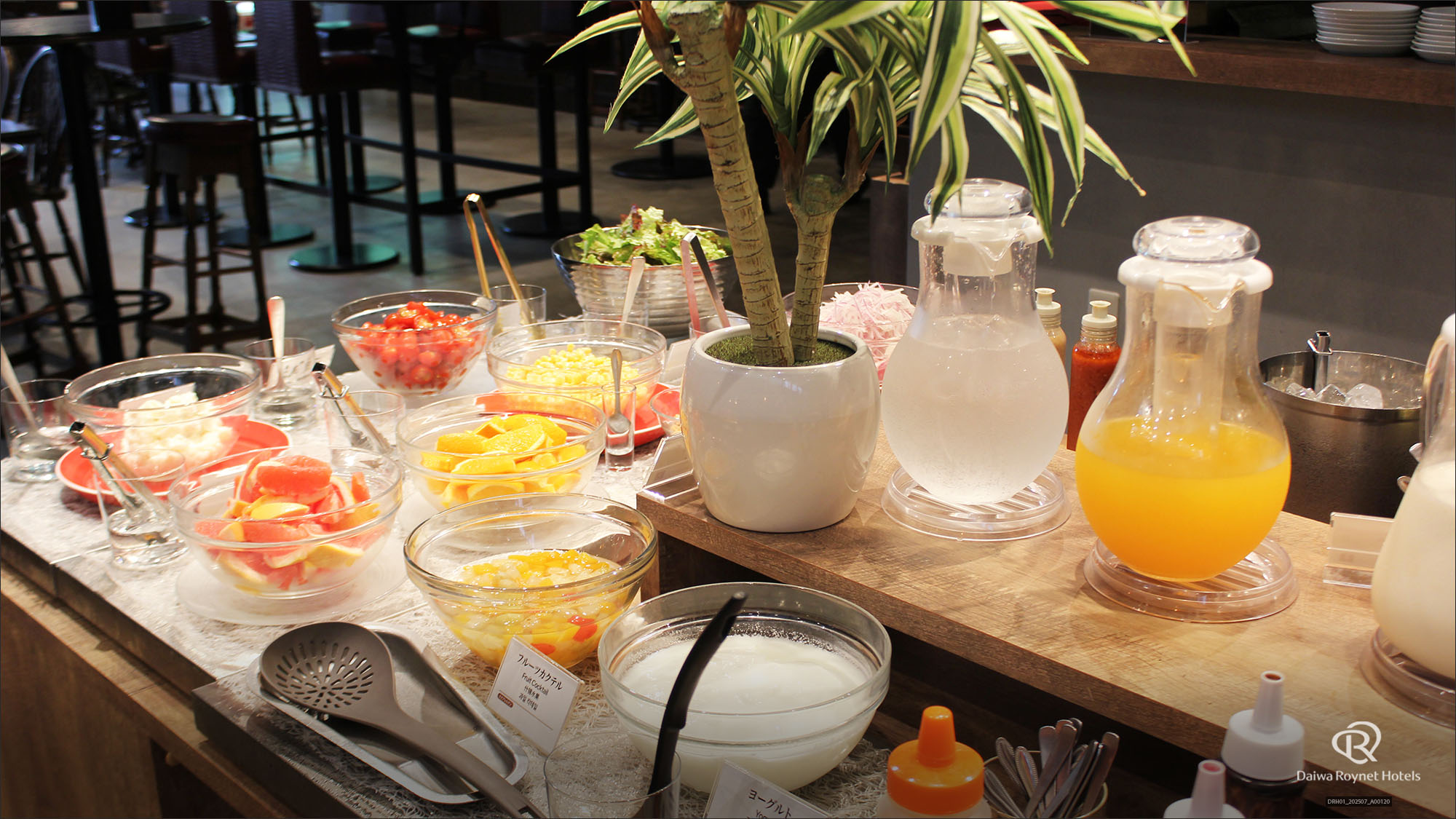 朝食ビュッフェ